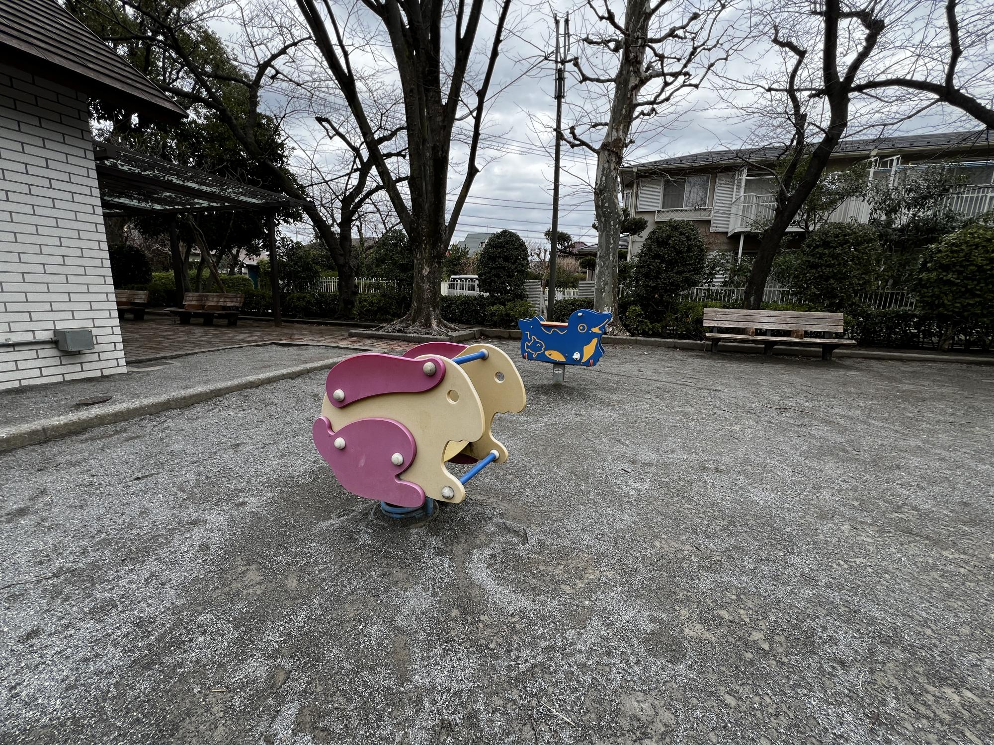 本一色児童遊園