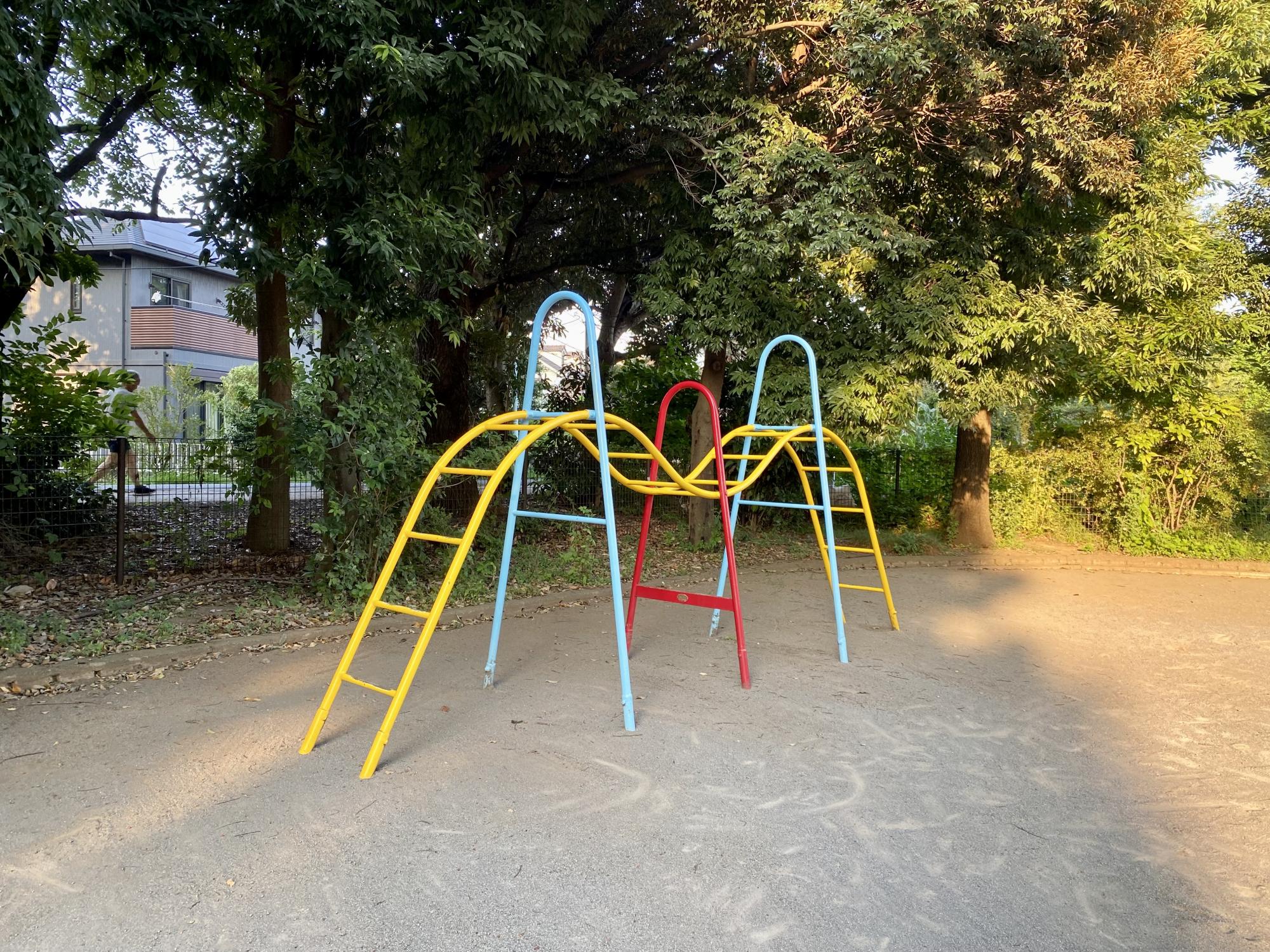 天神じゃぶじゃぶ公園