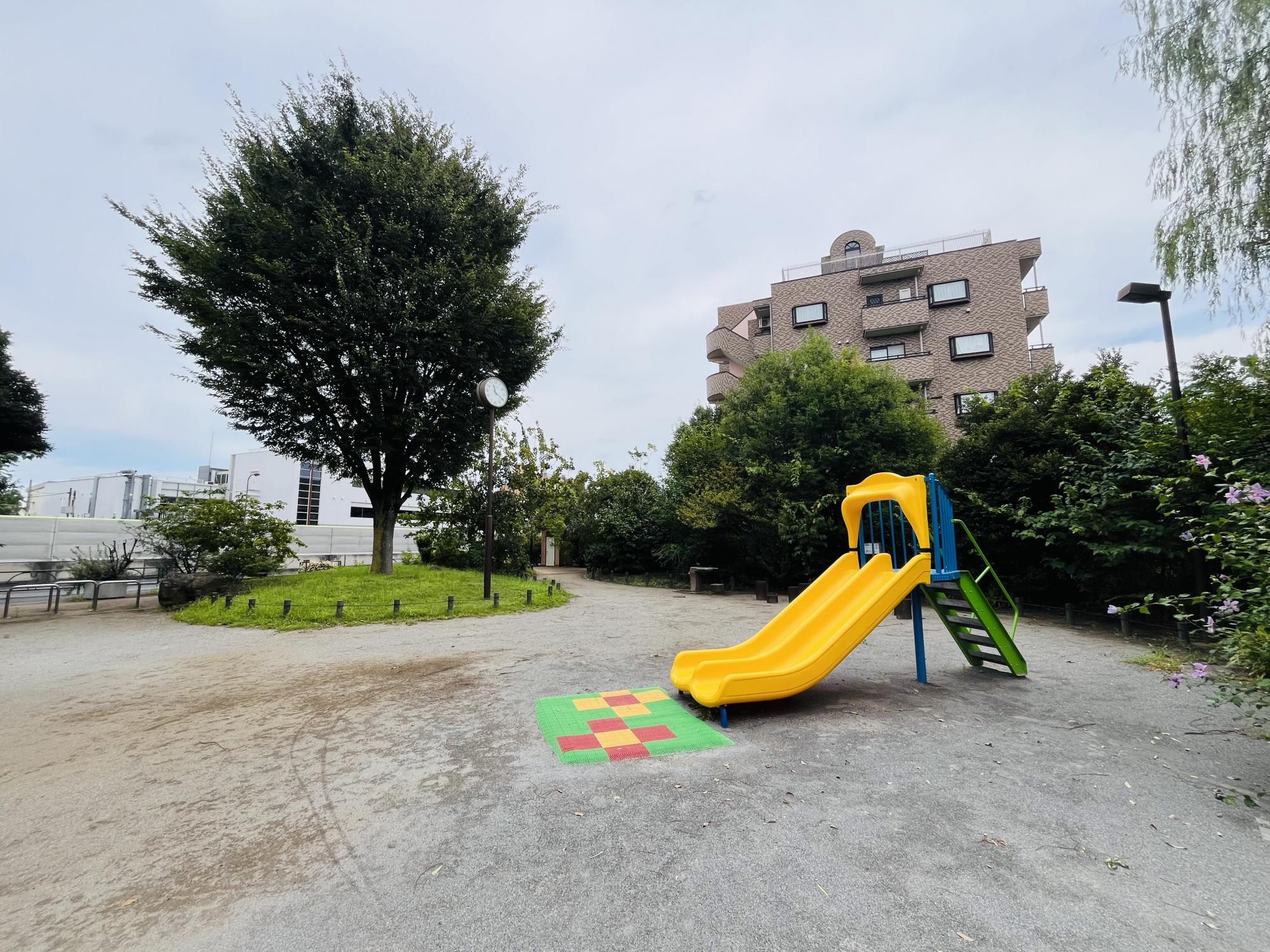 春日なかよし公園