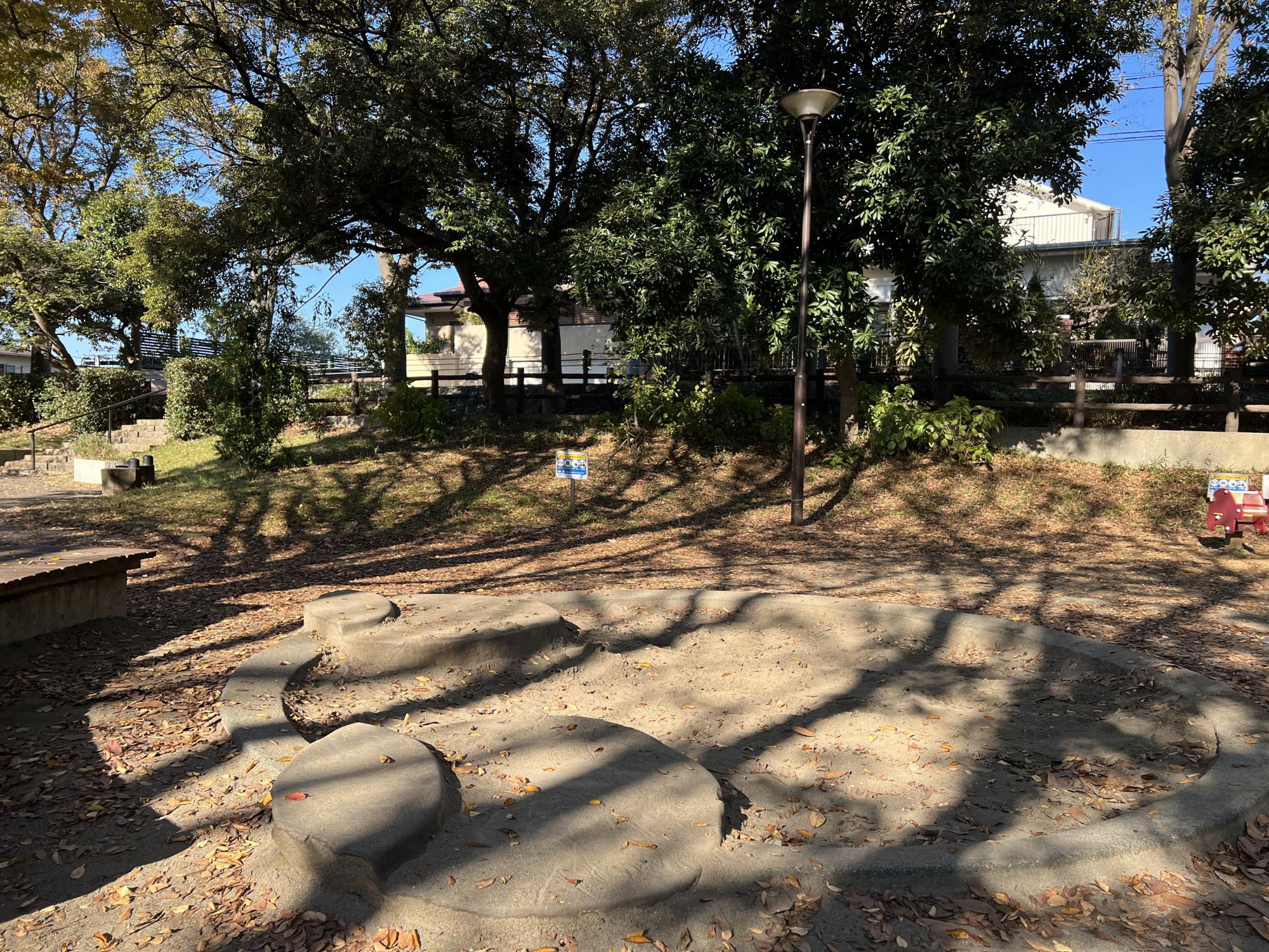 県立三ツ池公園