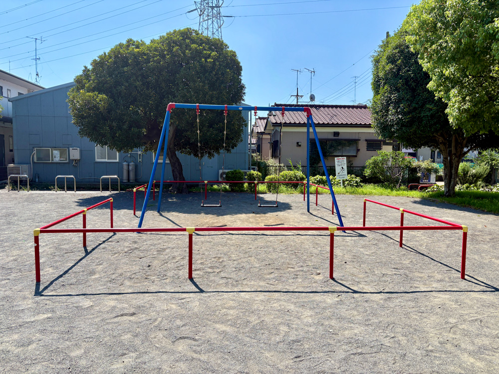 新吉田さんかく公園