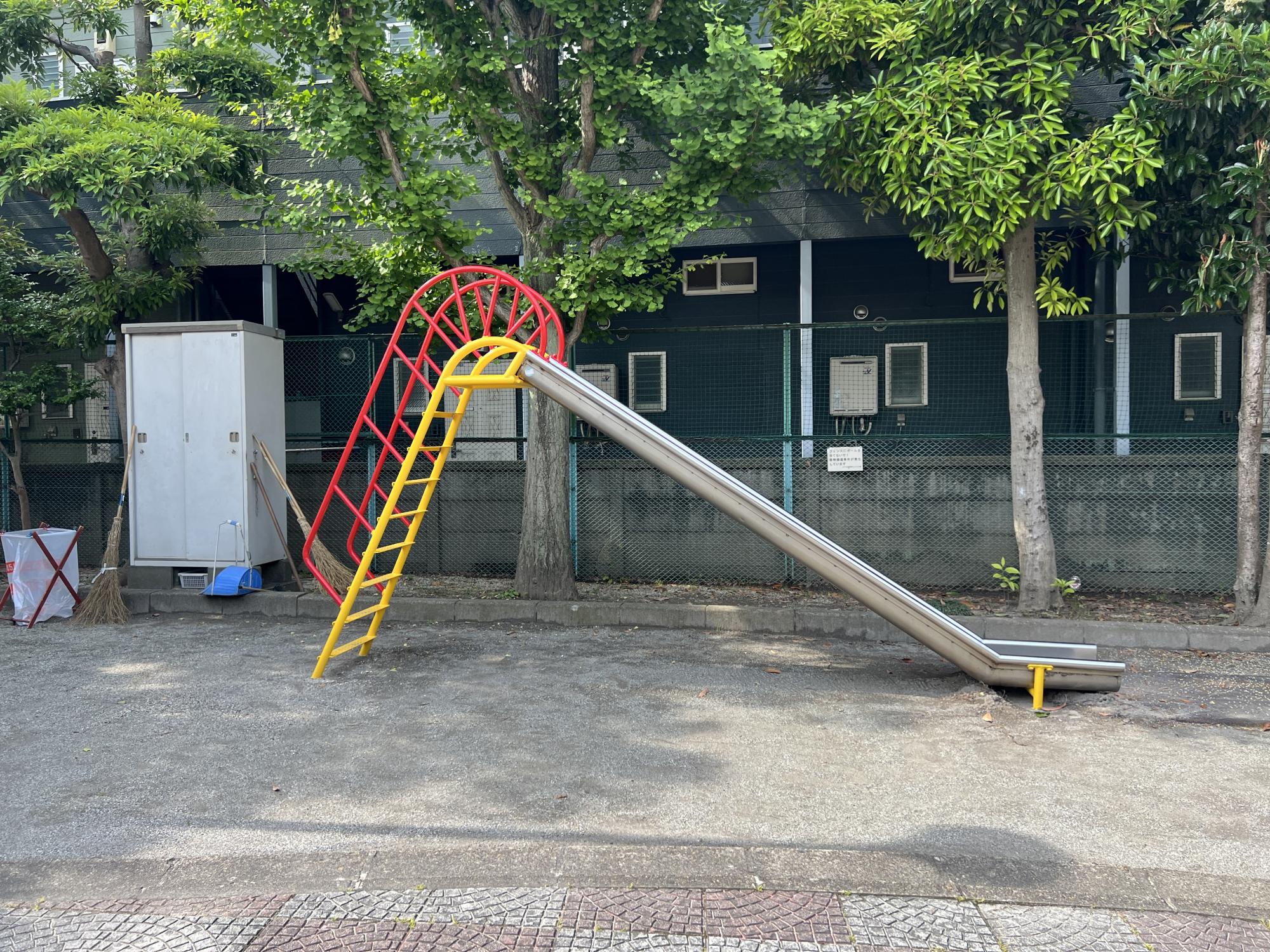 東葛西四丁目公園