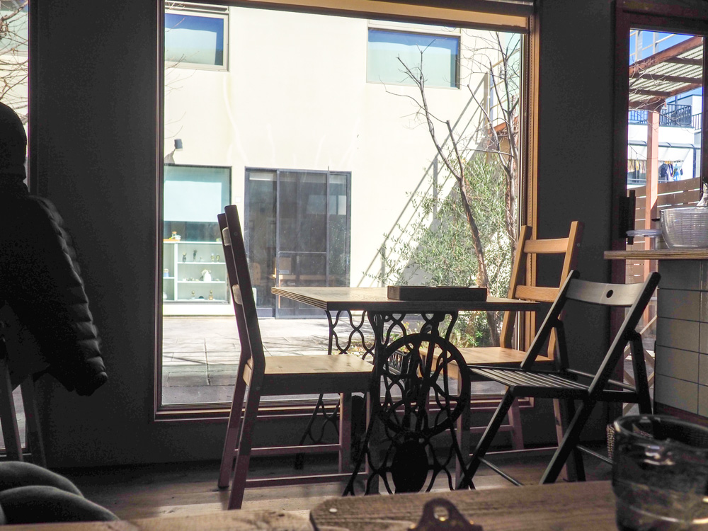 コの字カフェ・製作所