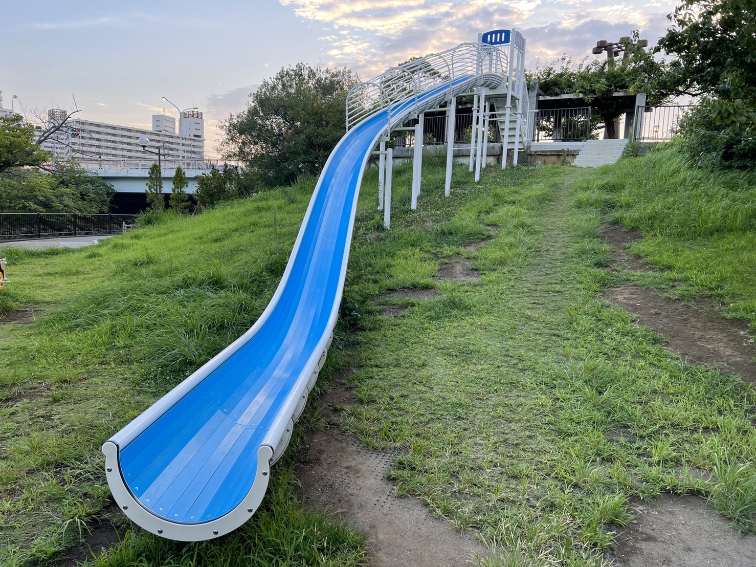 新左近川親水公園