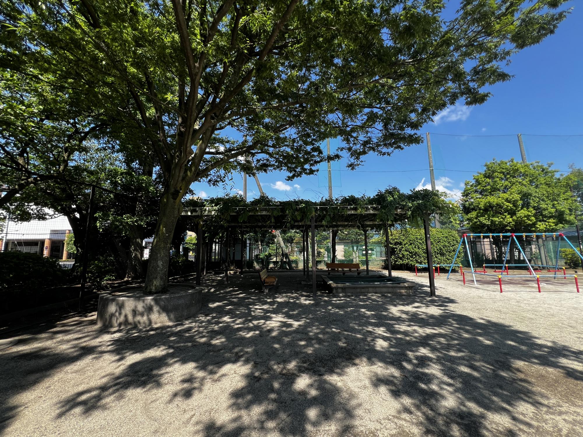 大杉一丁目公園