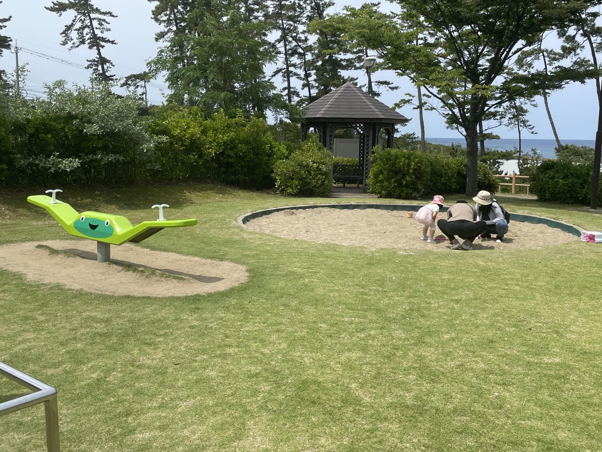 かほく市七塚中央公園