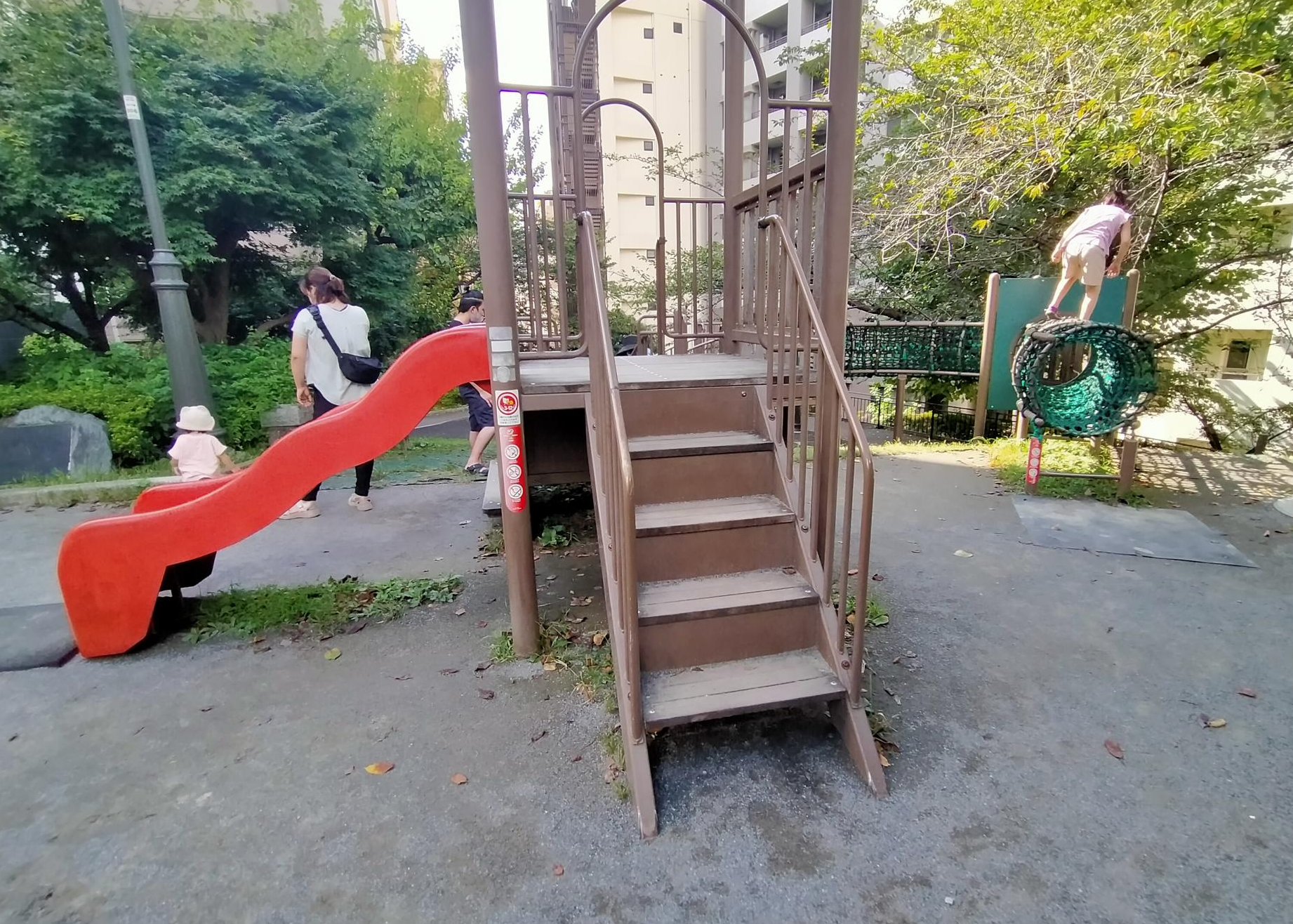 千代田区立宮本公園