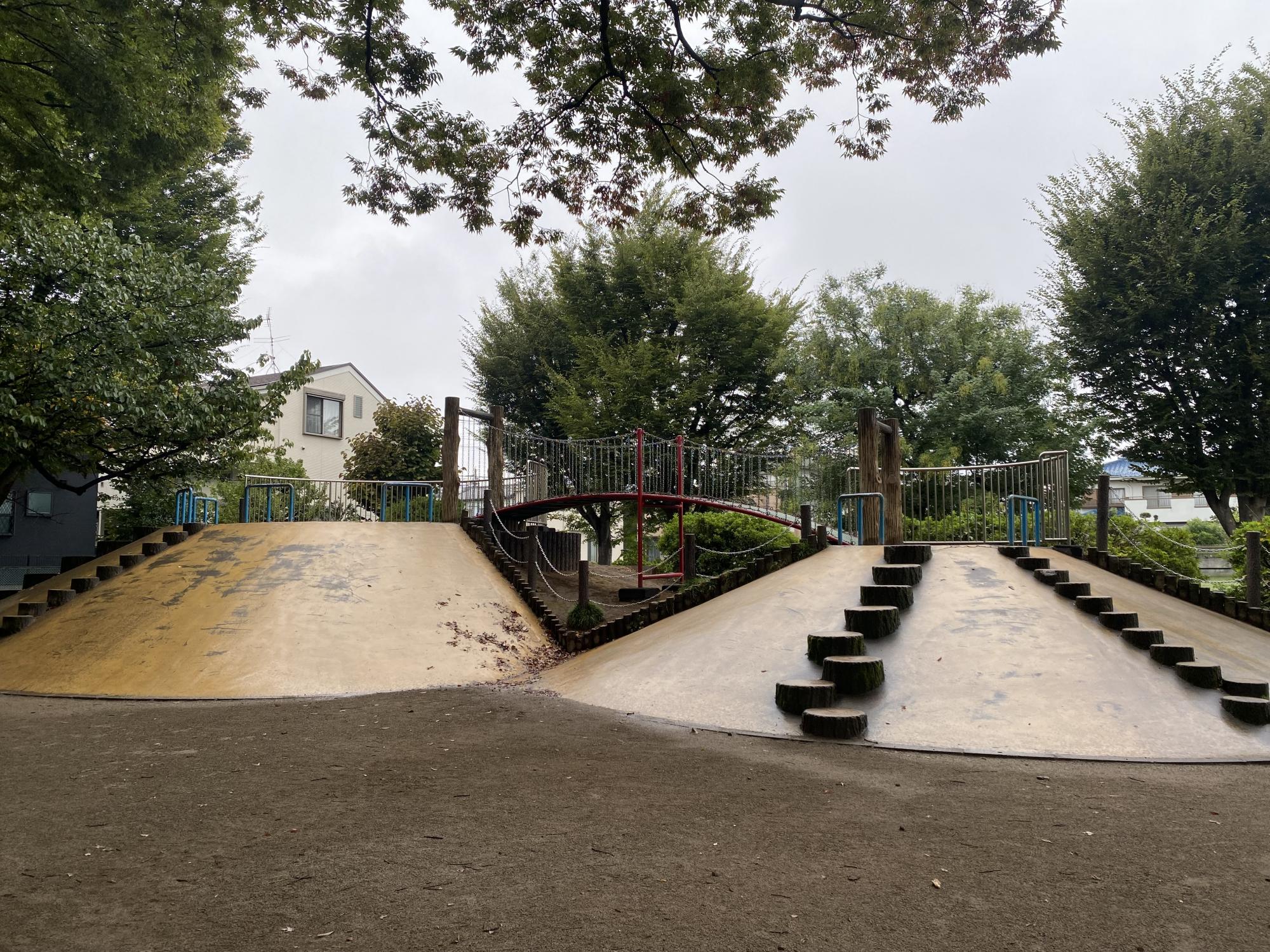 西大泉中央児童公園