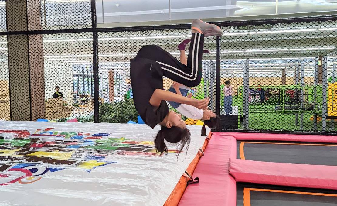 JUMPIN'DREAMトランポリンパーク