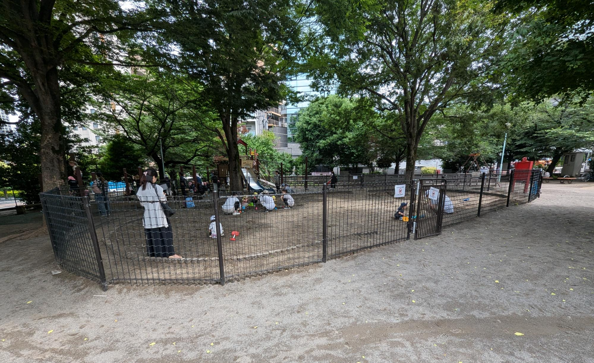 笄(こうがい)公園