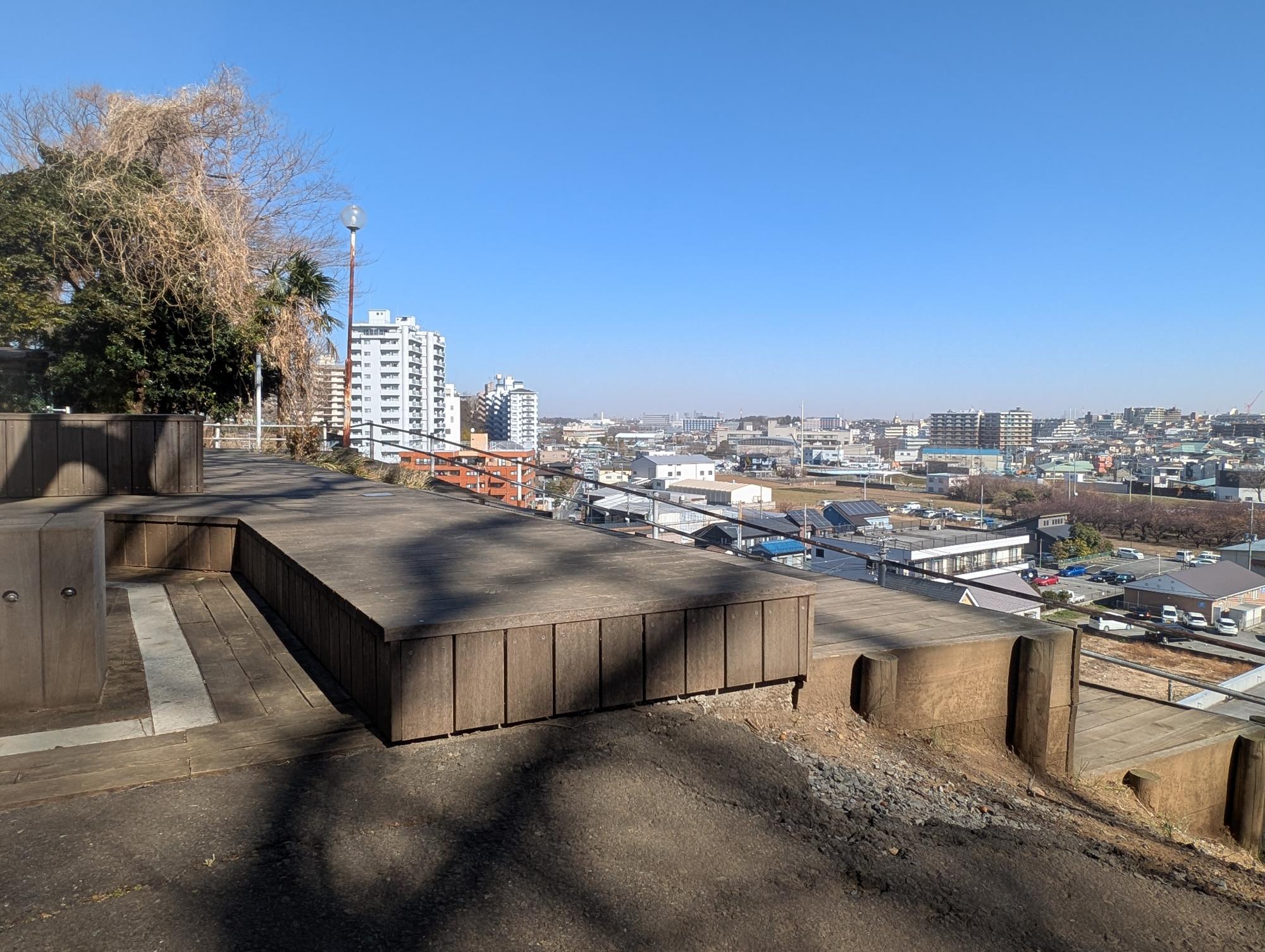 島の上公園　(しまのじょうこうえん)