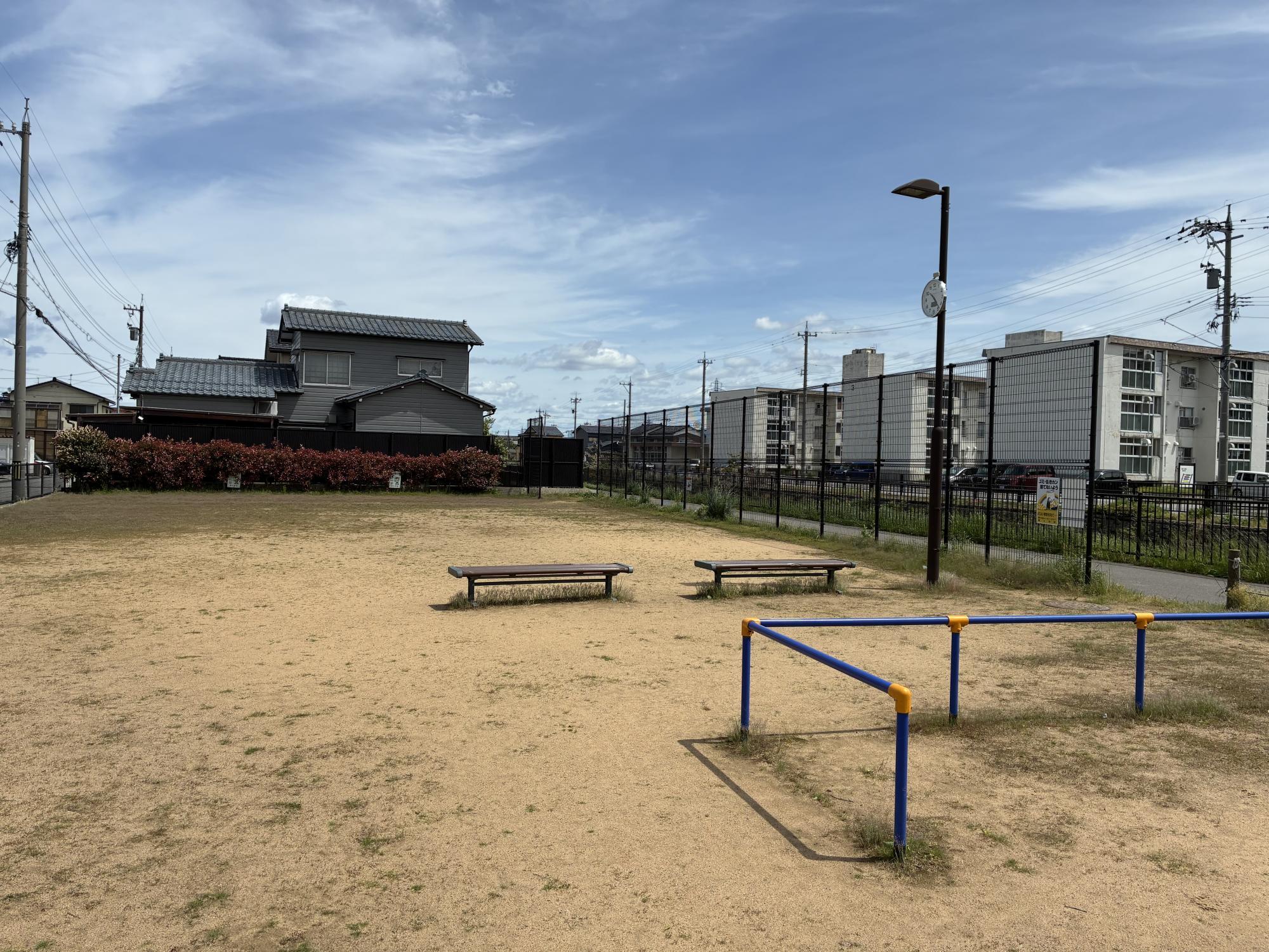 新庄花の木台公園