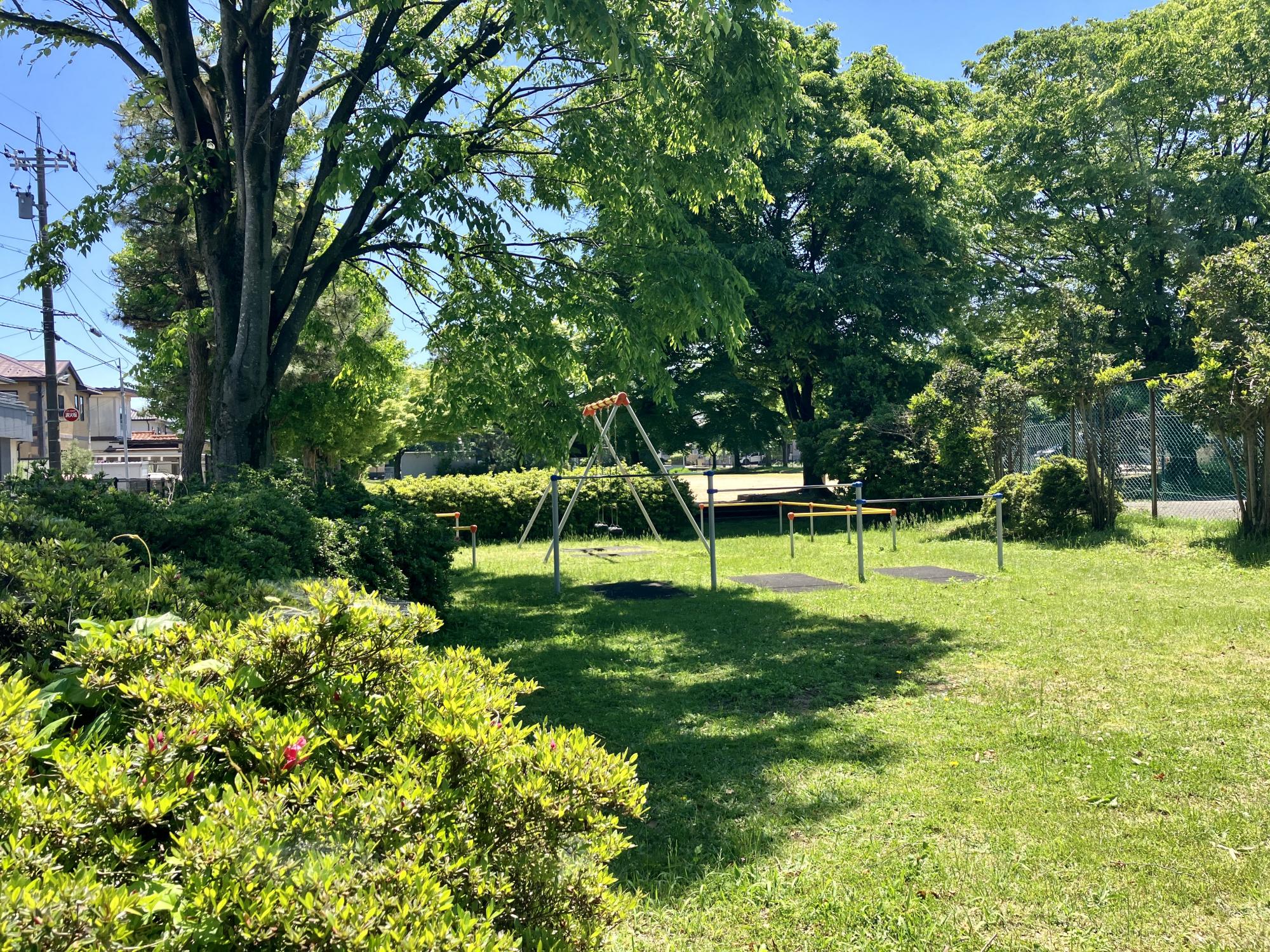 新庄ひばり公園