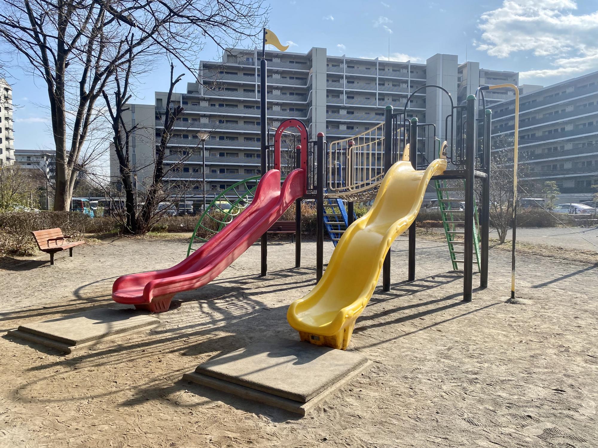 ひばりヶ丘団地南公園