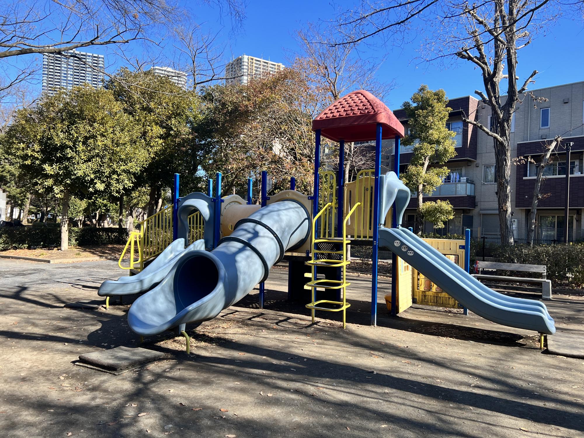 川崎市中原平和公園