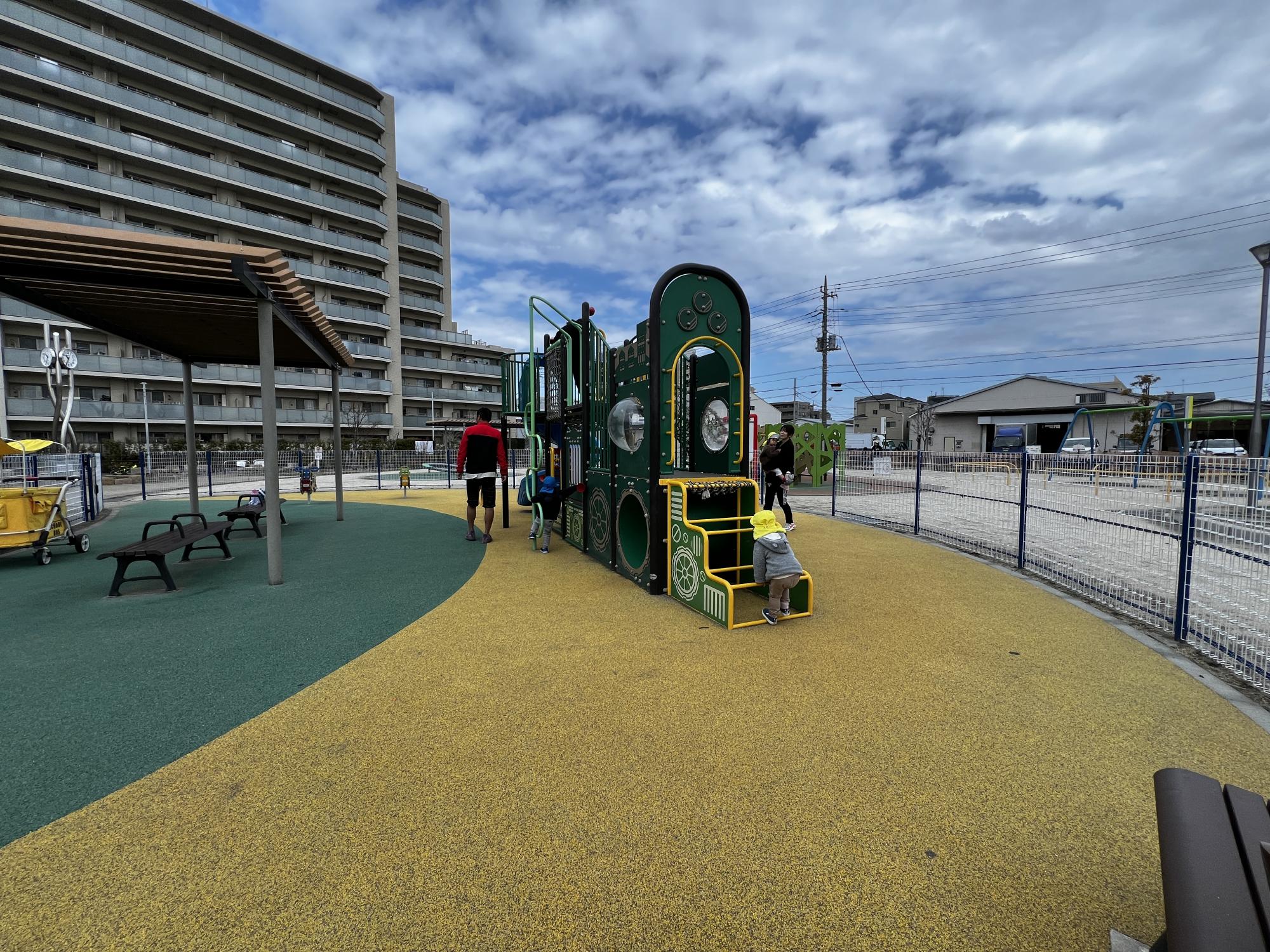 東新小岩二丁目かがやき公園