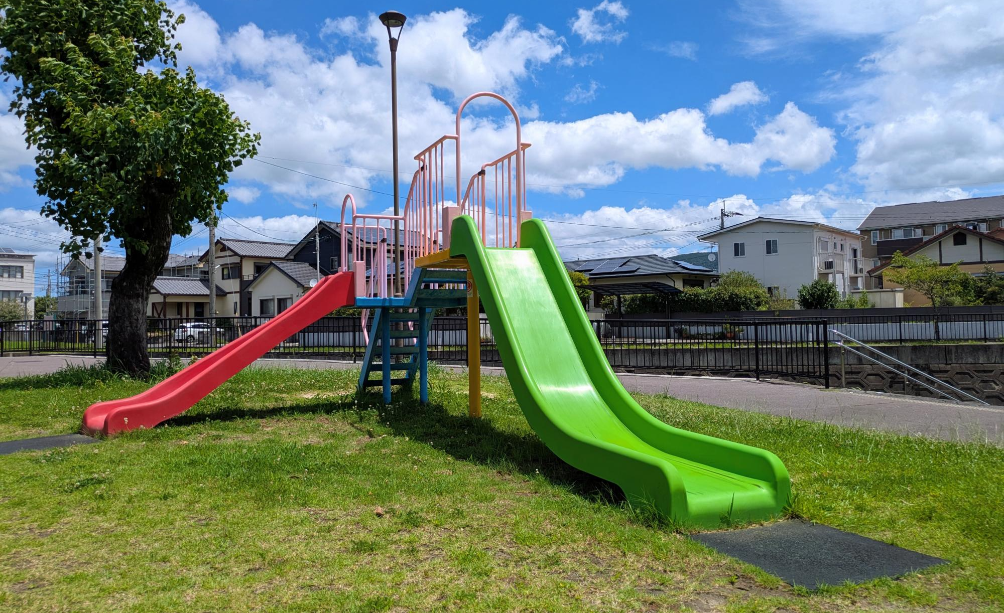 東口親水公園