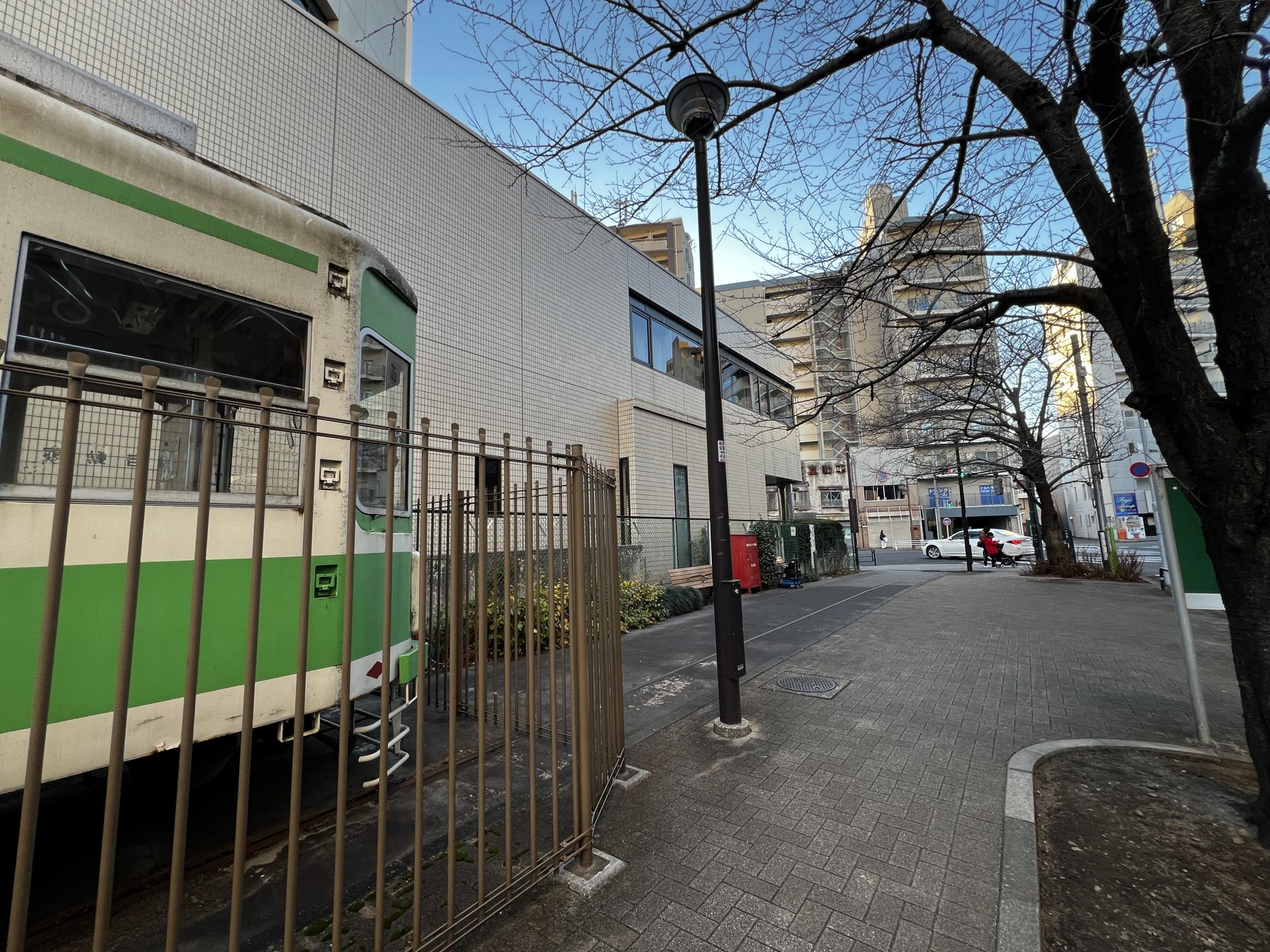 池之端（いけのはた）児童遊園