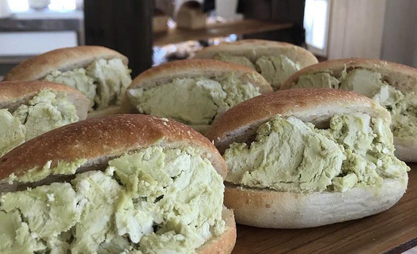 momochami Bread（モモチャミブレッド）