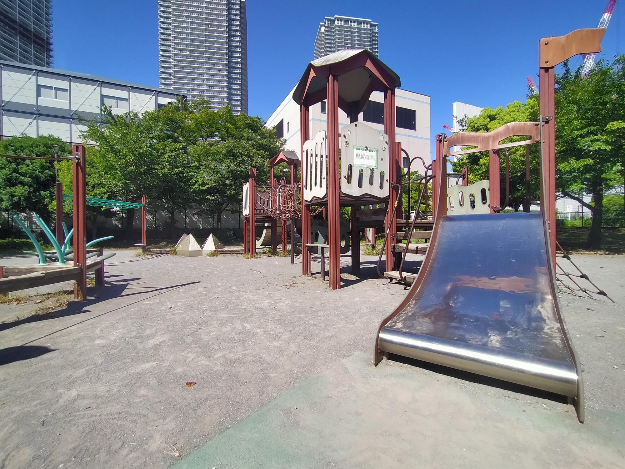 東雲二丁目公園