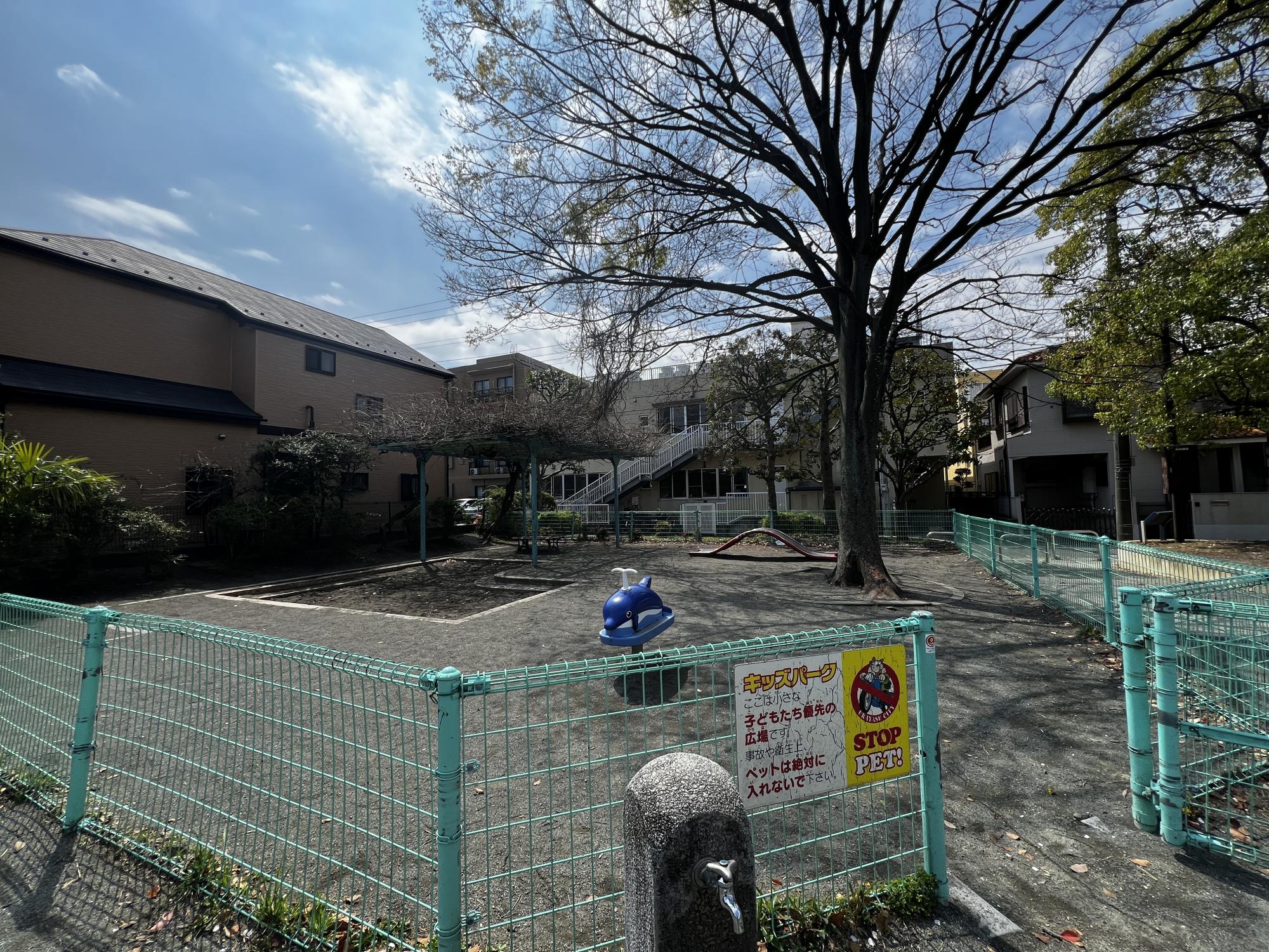 富士見第1街区公園（ローラー公園）