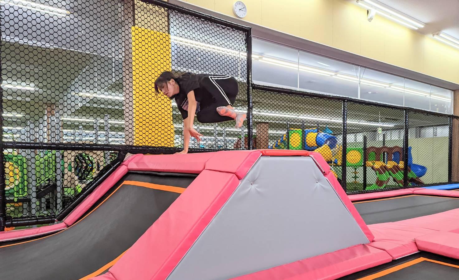 JUMPIN'DREAMトランポリンパーク