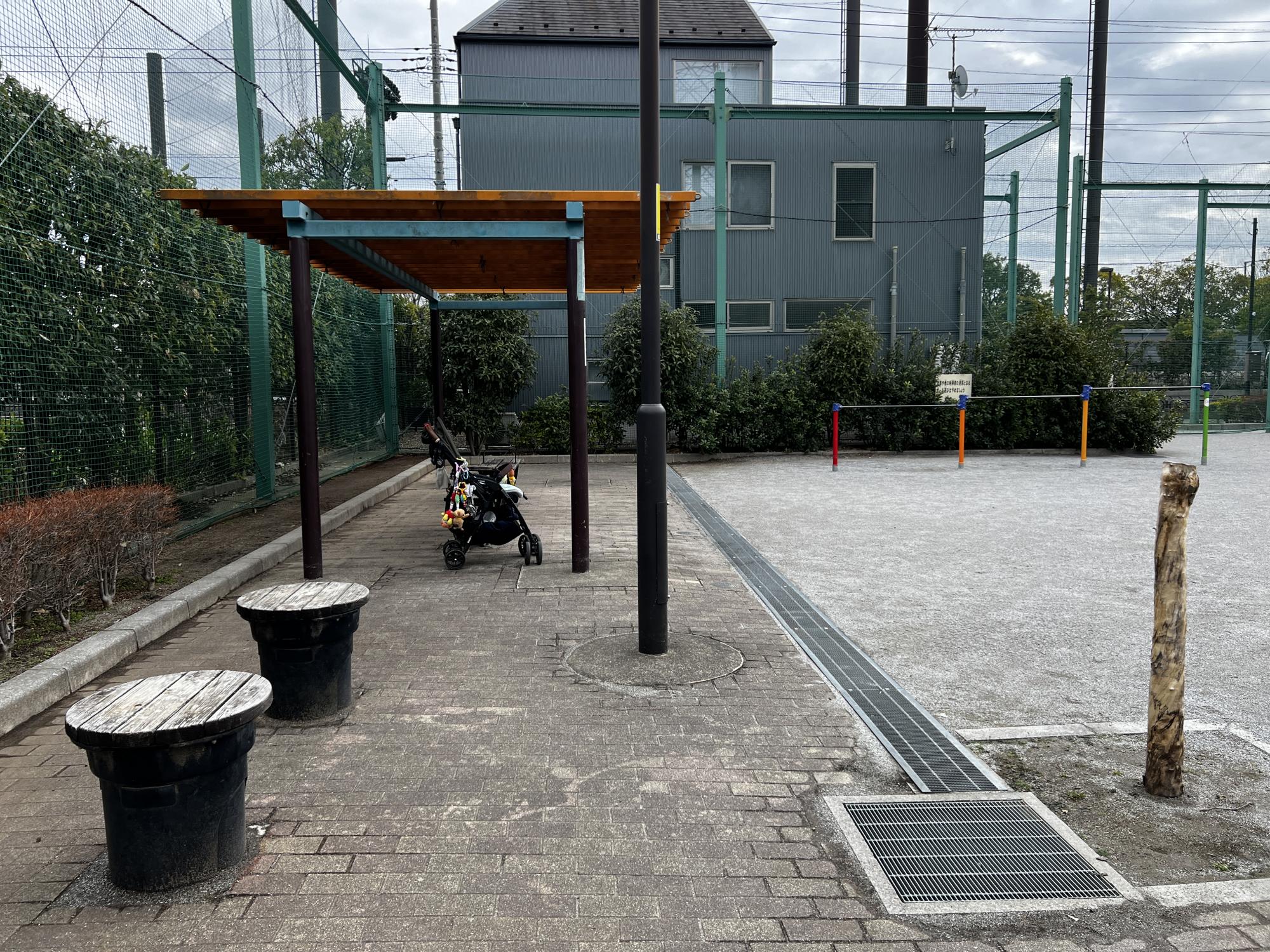 東新小岩一丁目公園