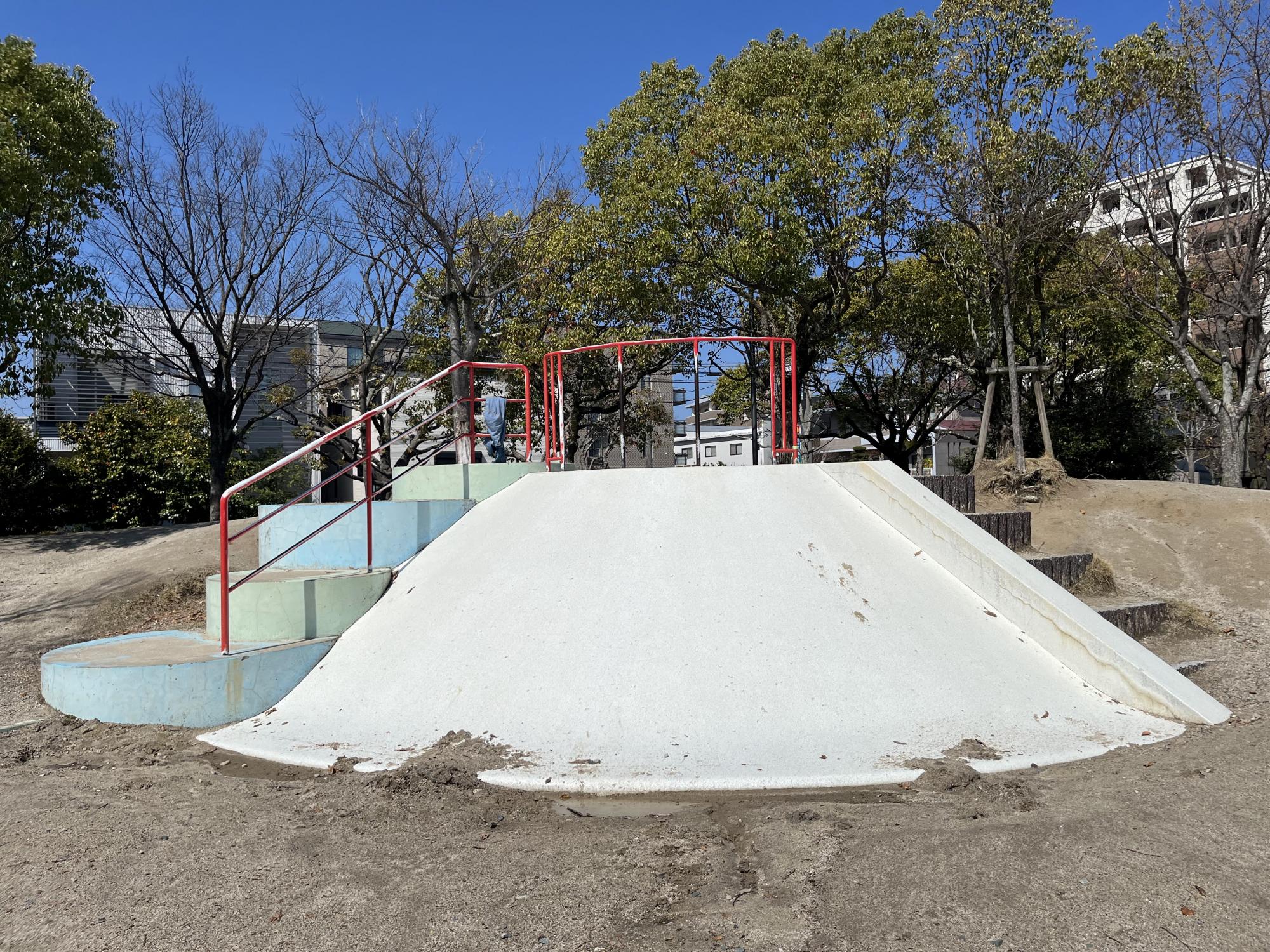 小田部中央公園