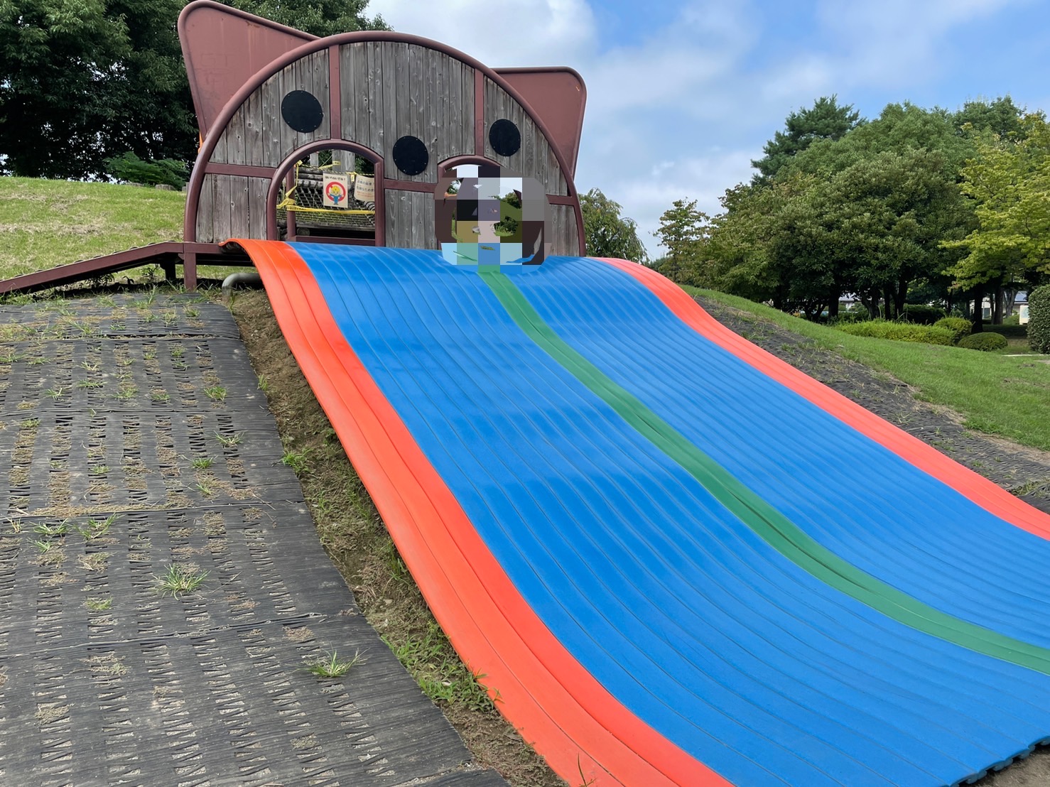 子供のもり公園伊勢崎　まゆドーム