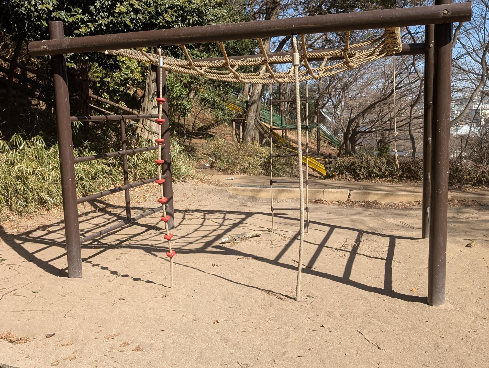 島の上公園　(しまのじょうこうえん)