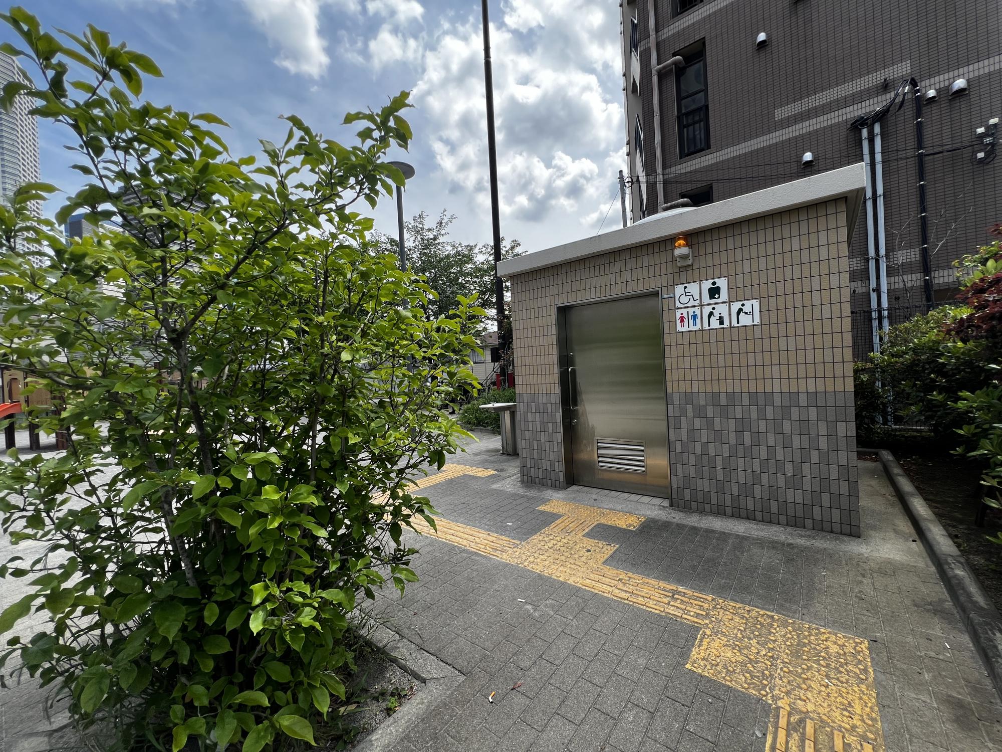 中野区立本一公園