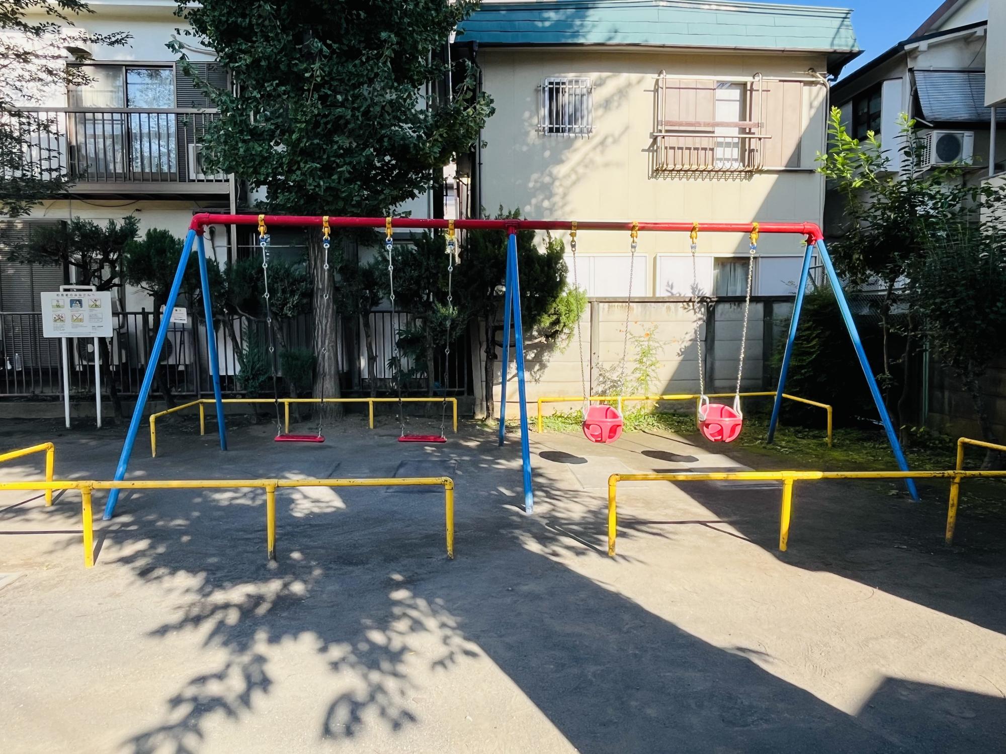 雑司が谷中央児童遊園
