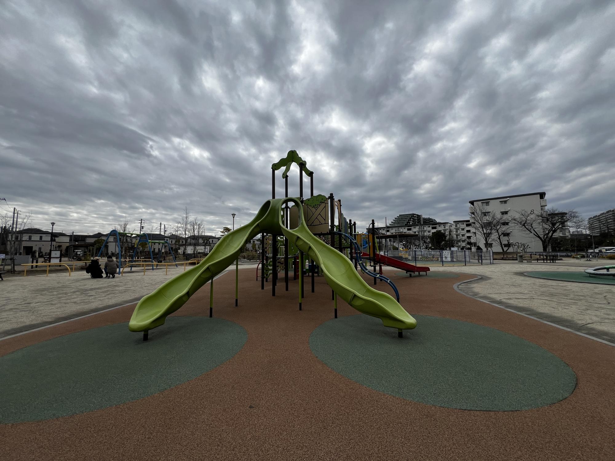 東新小岩二丁目かがやき公園