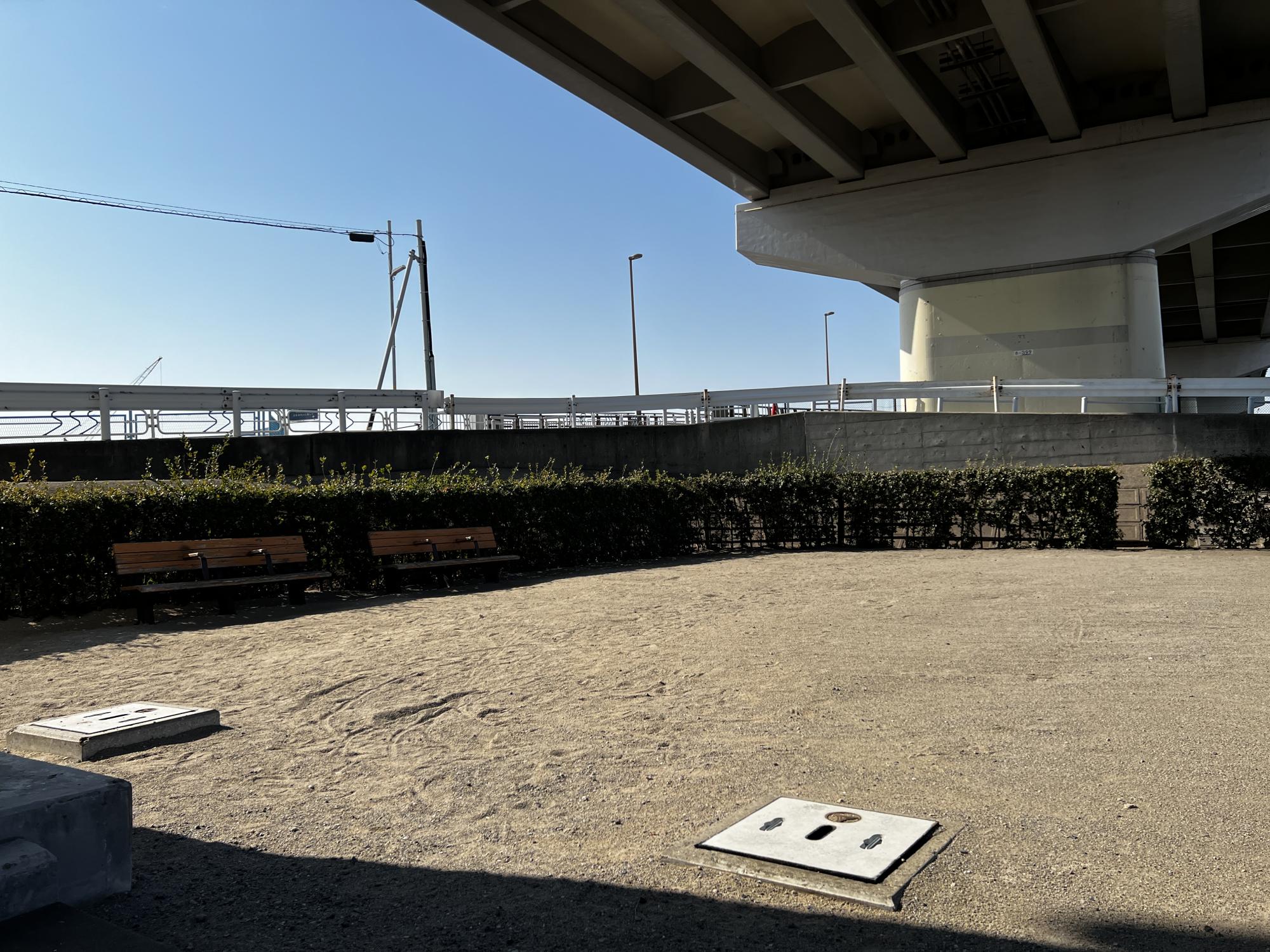 みつばち児童遊園