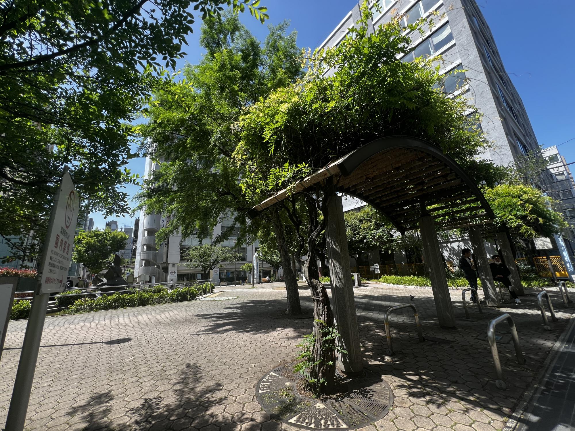 亀戸駅前公園（羽亀公園）＆かめ・うさぎ児童遊園