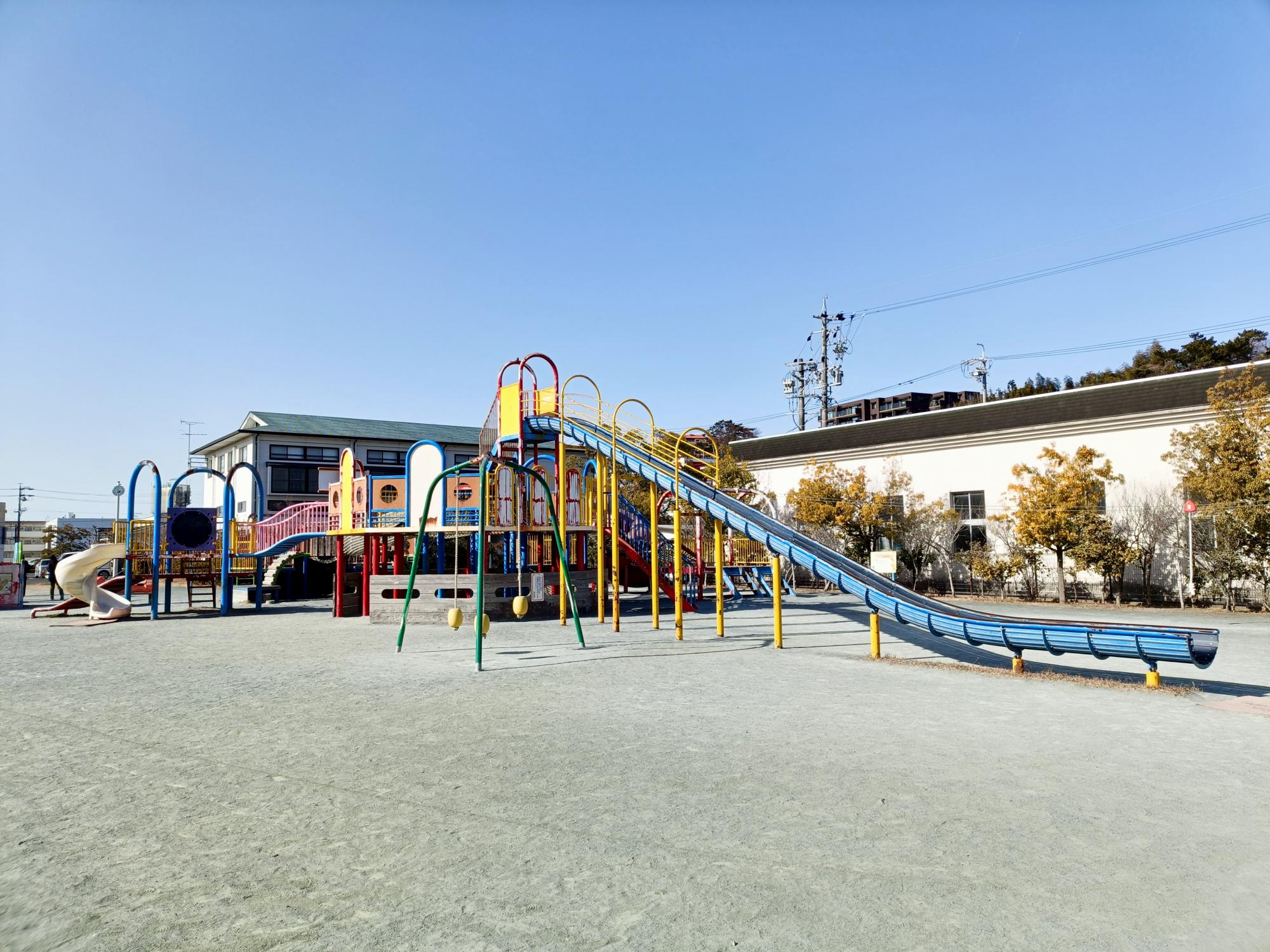 かもえ児童遊園