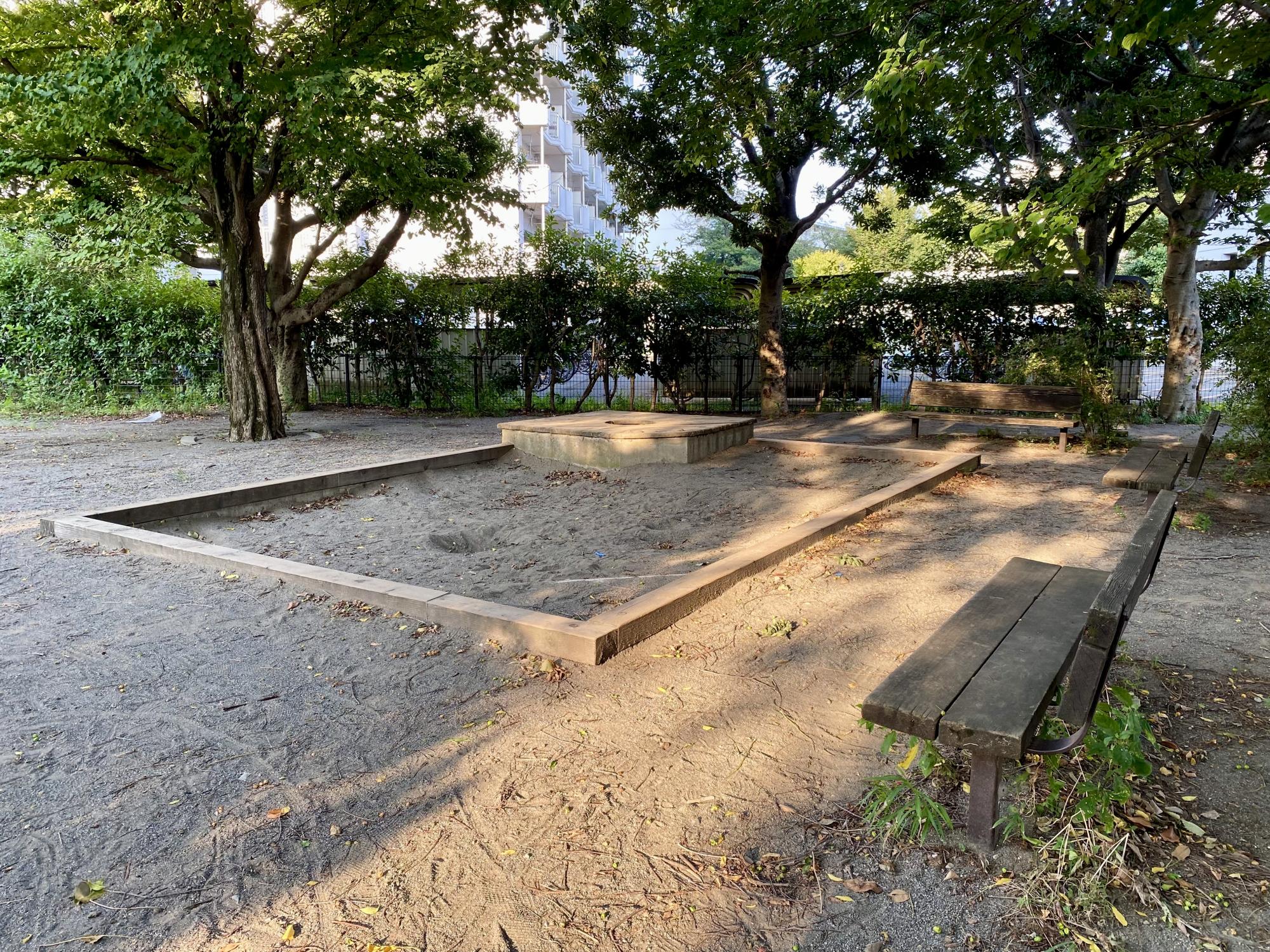 七小東公園