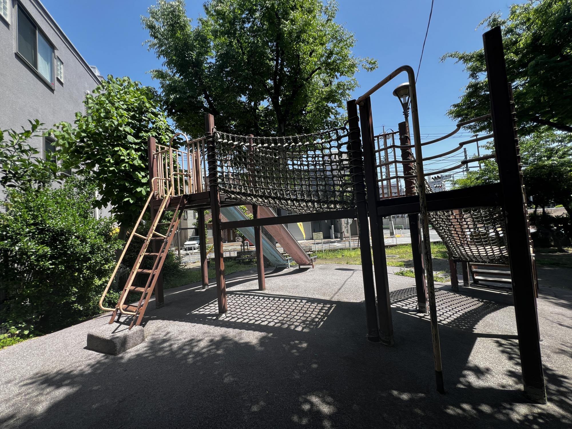 亀戸四丁目公園