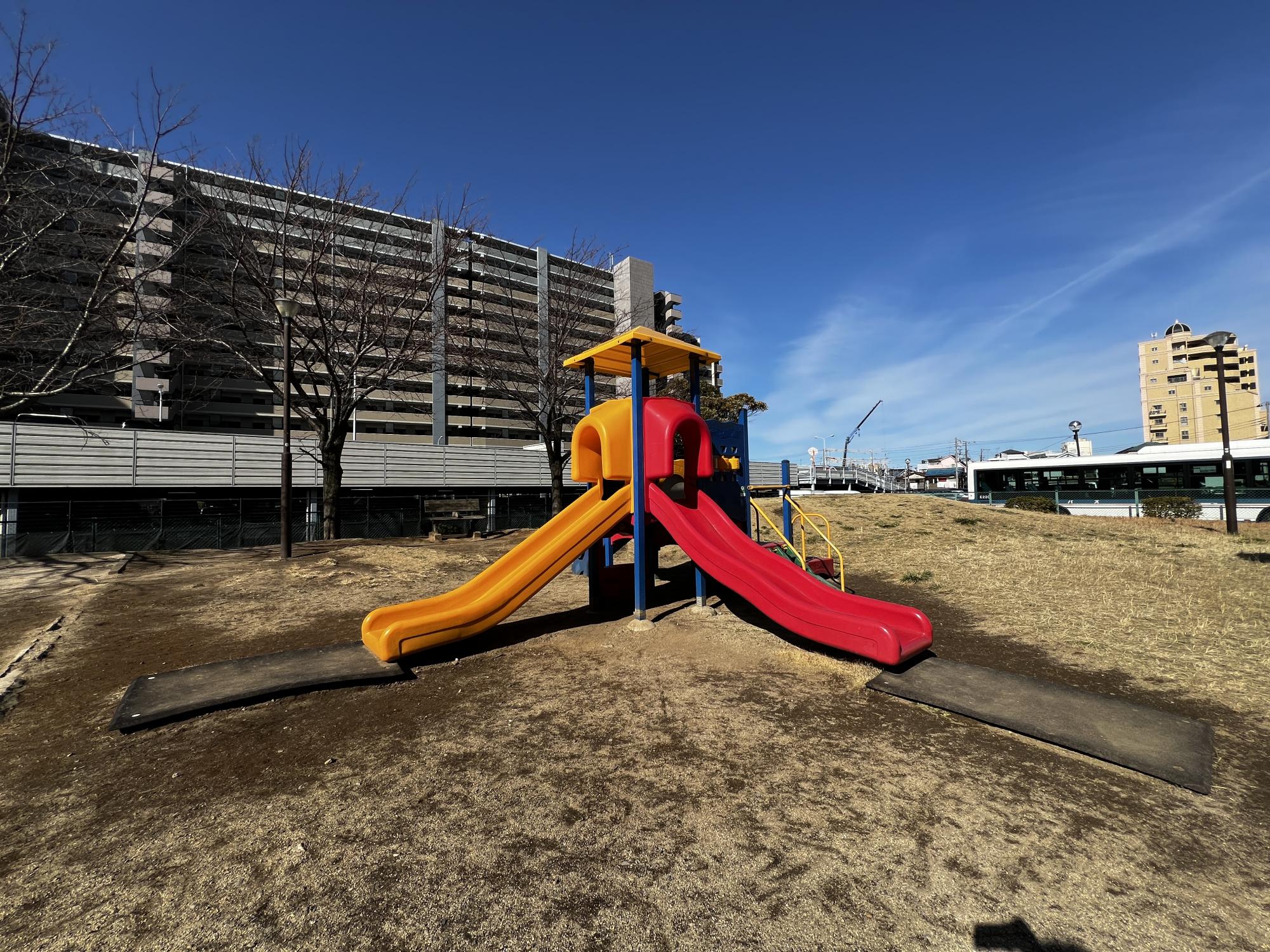 江戸川二丁目広場