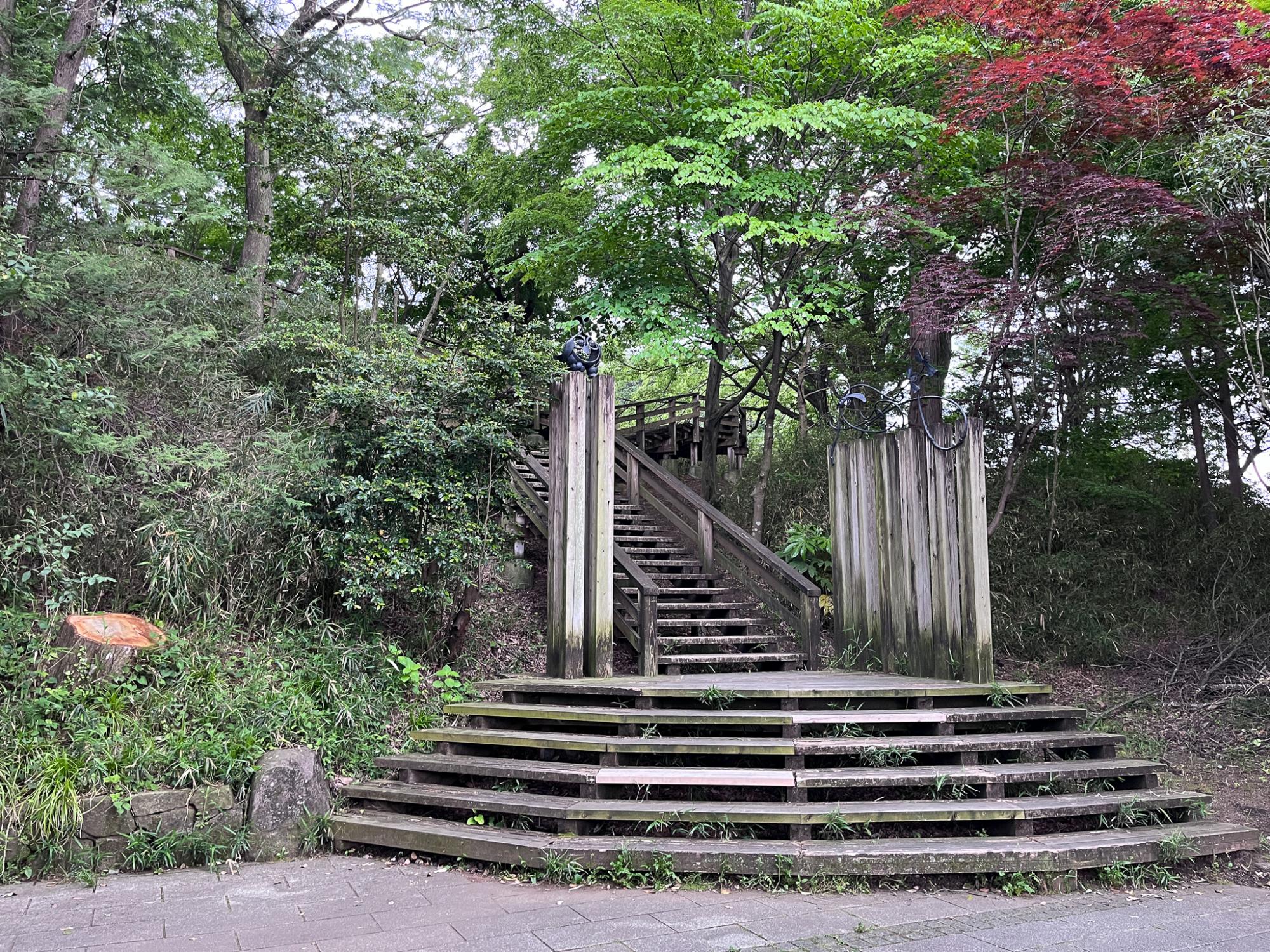 王禅寺ふるさと公園