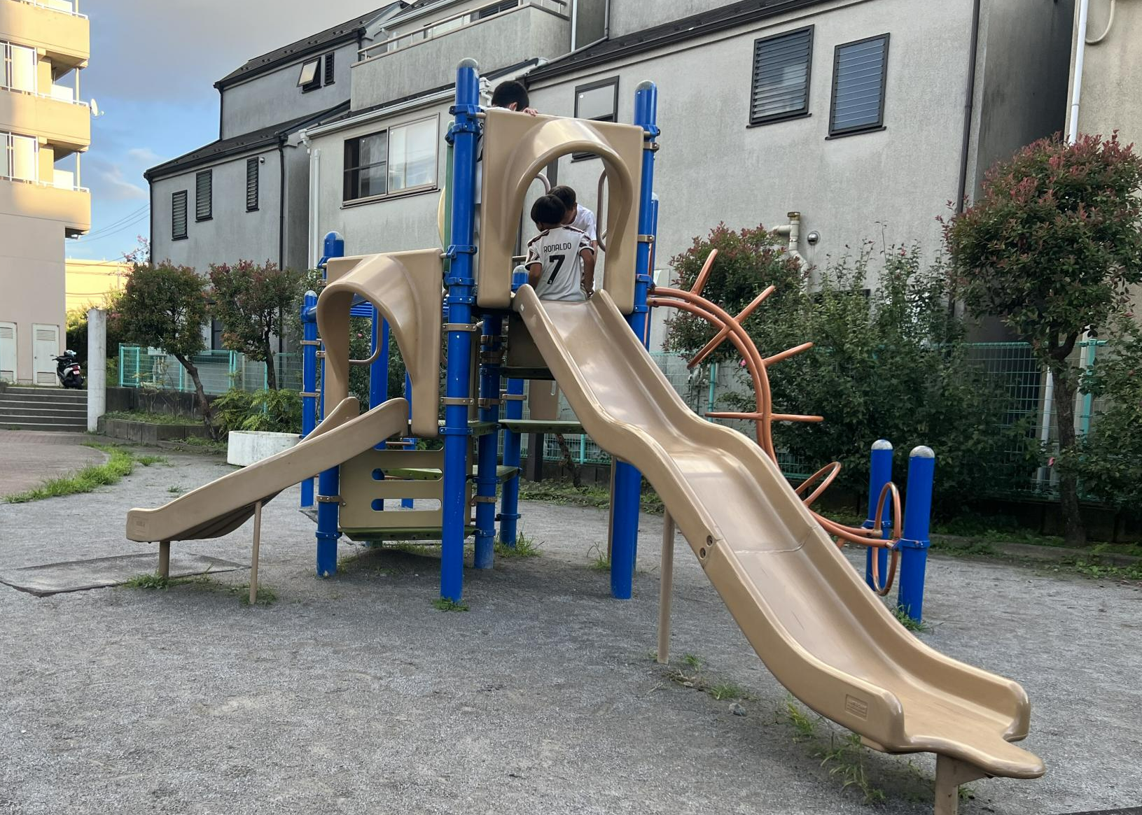 板橋区立西台中央通り公園