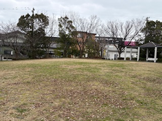 泉の広場（経塚公園）