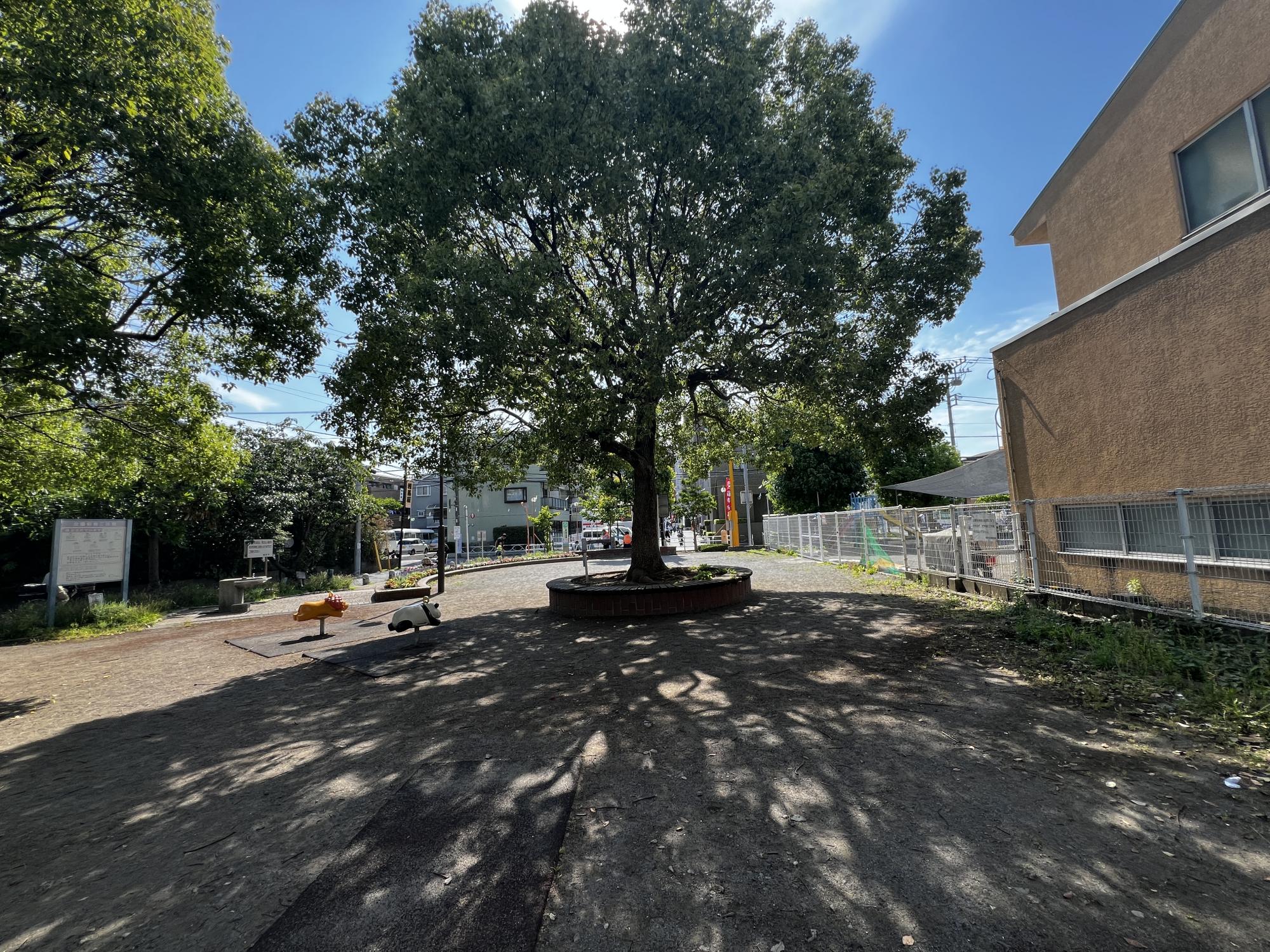 当代島南児童公園