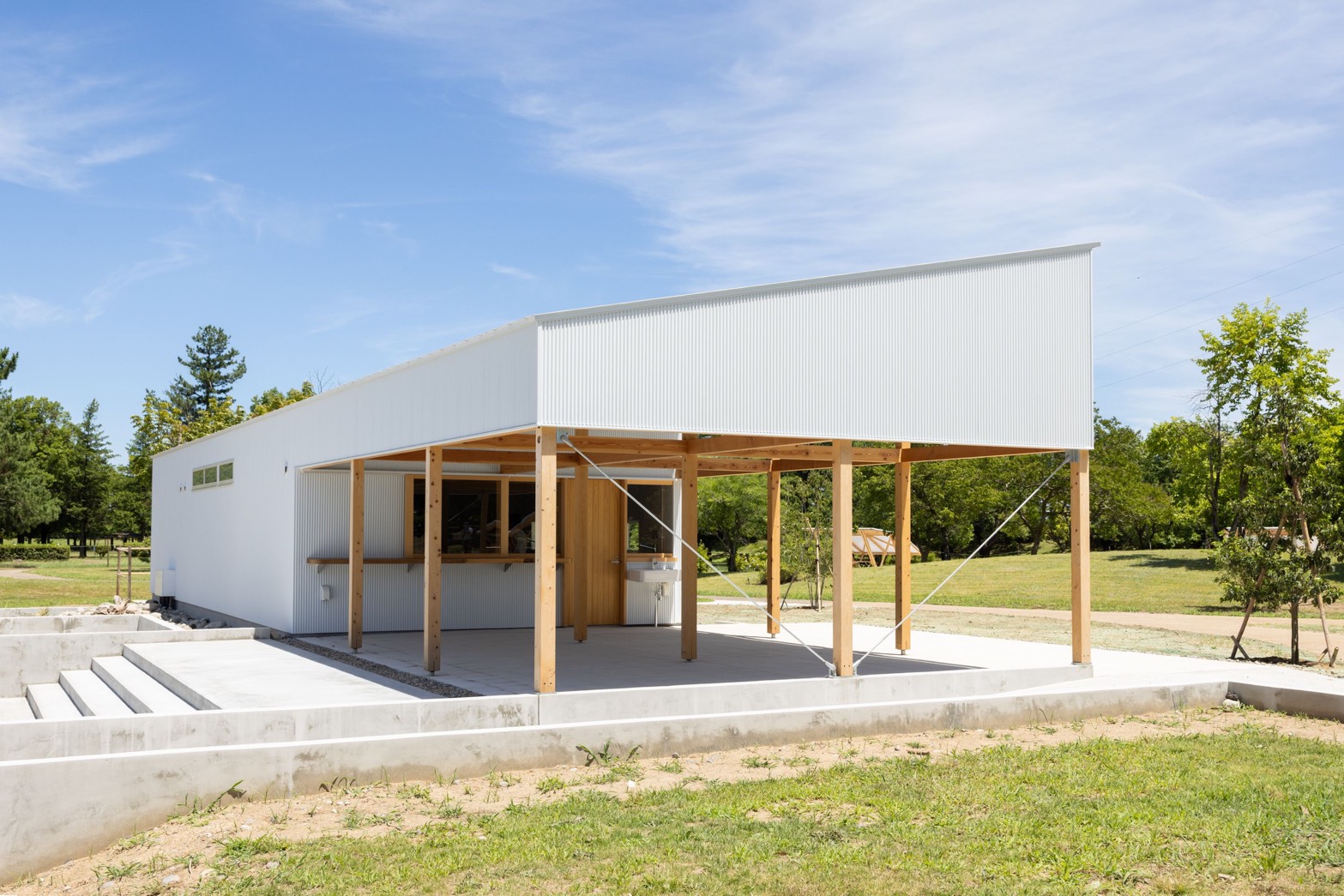 常願寺川公園BBQ TERRACE