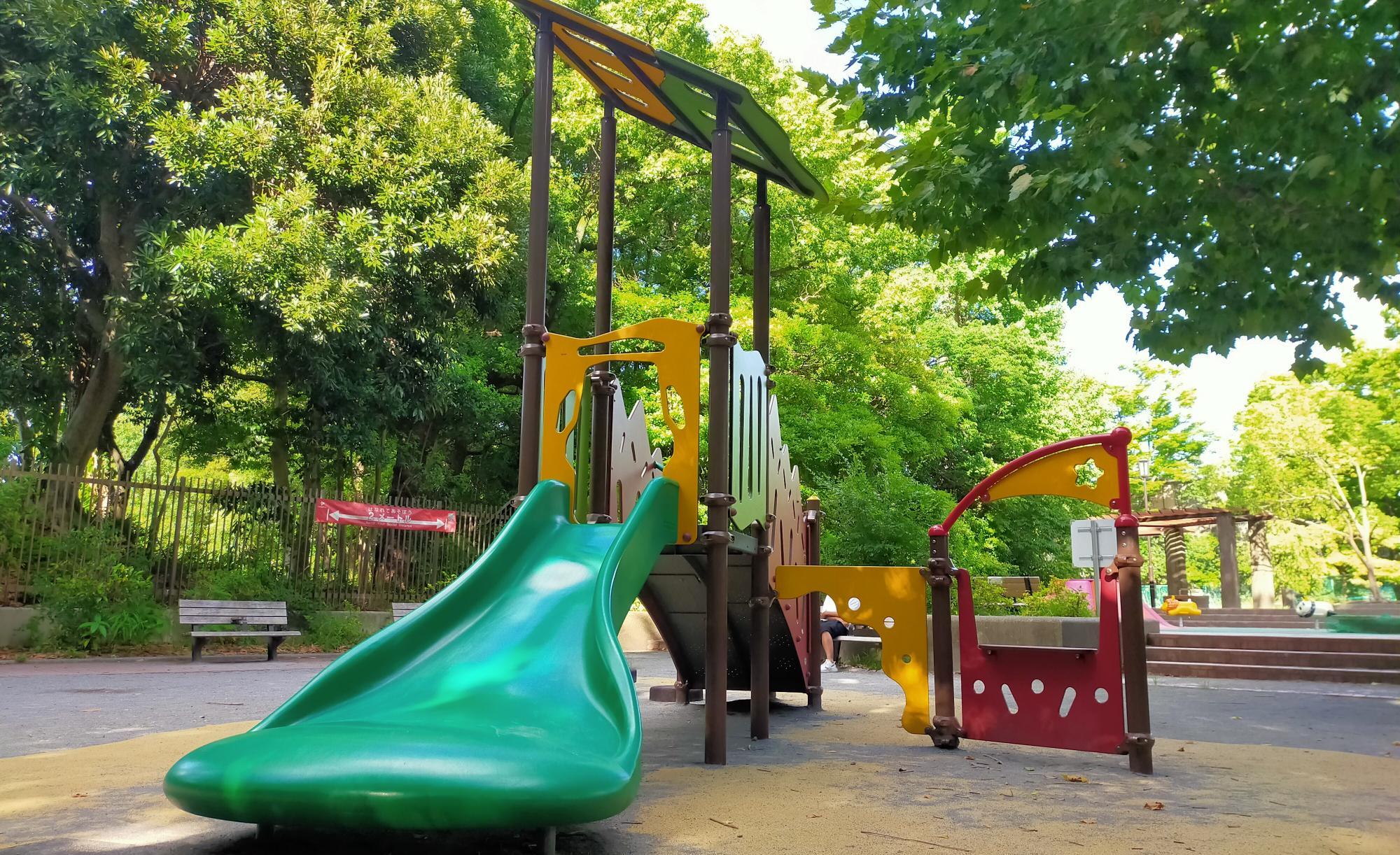 清澄庭園児童公園