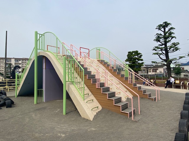 西六郷公園（タイヤ公園）