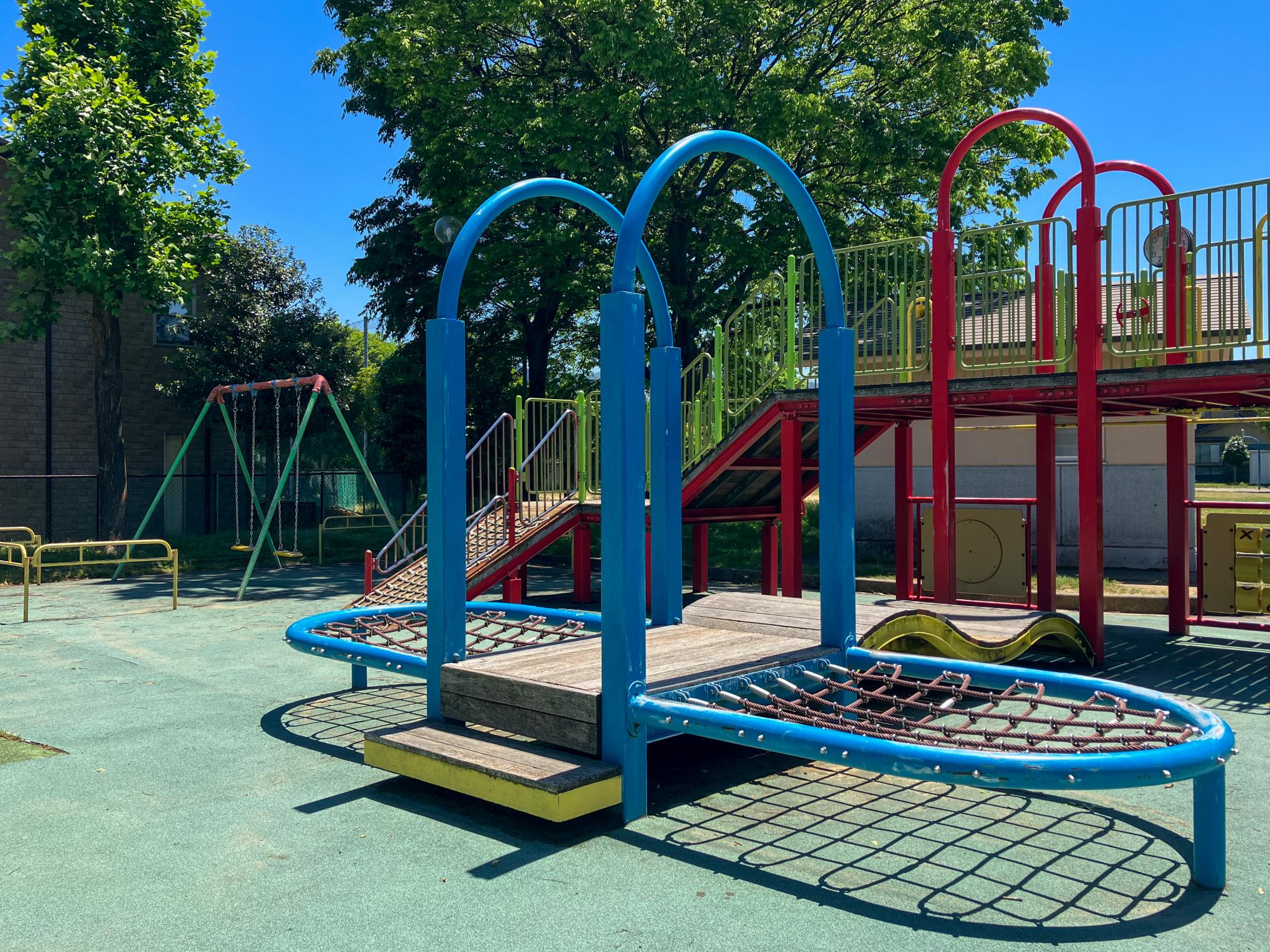 額新保中央公園