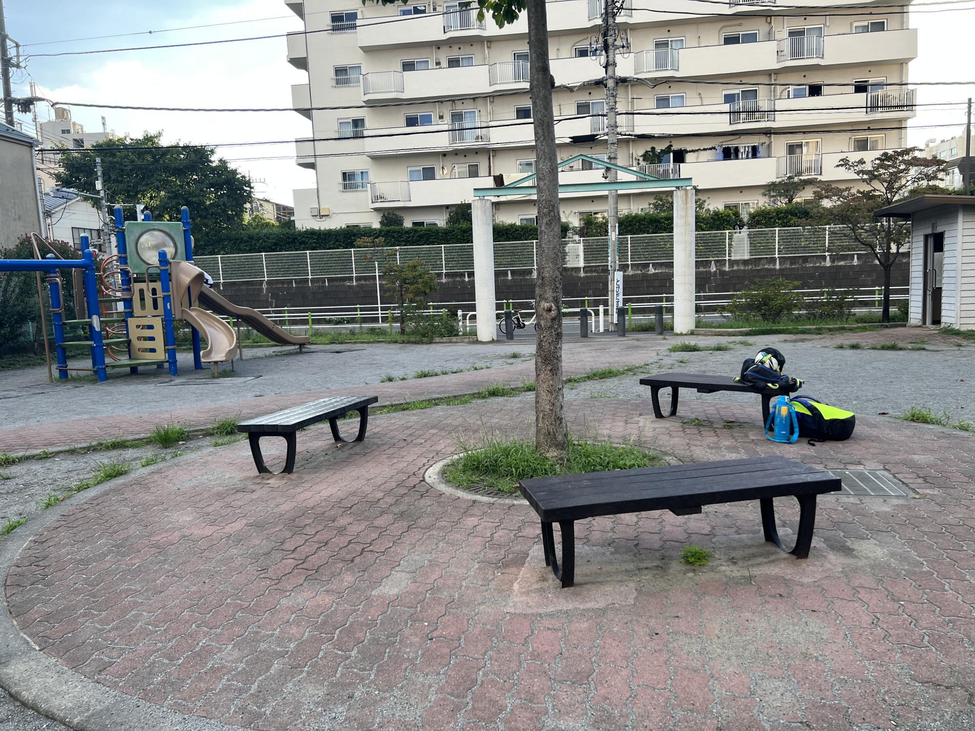 板橋区立西台中央通り公園