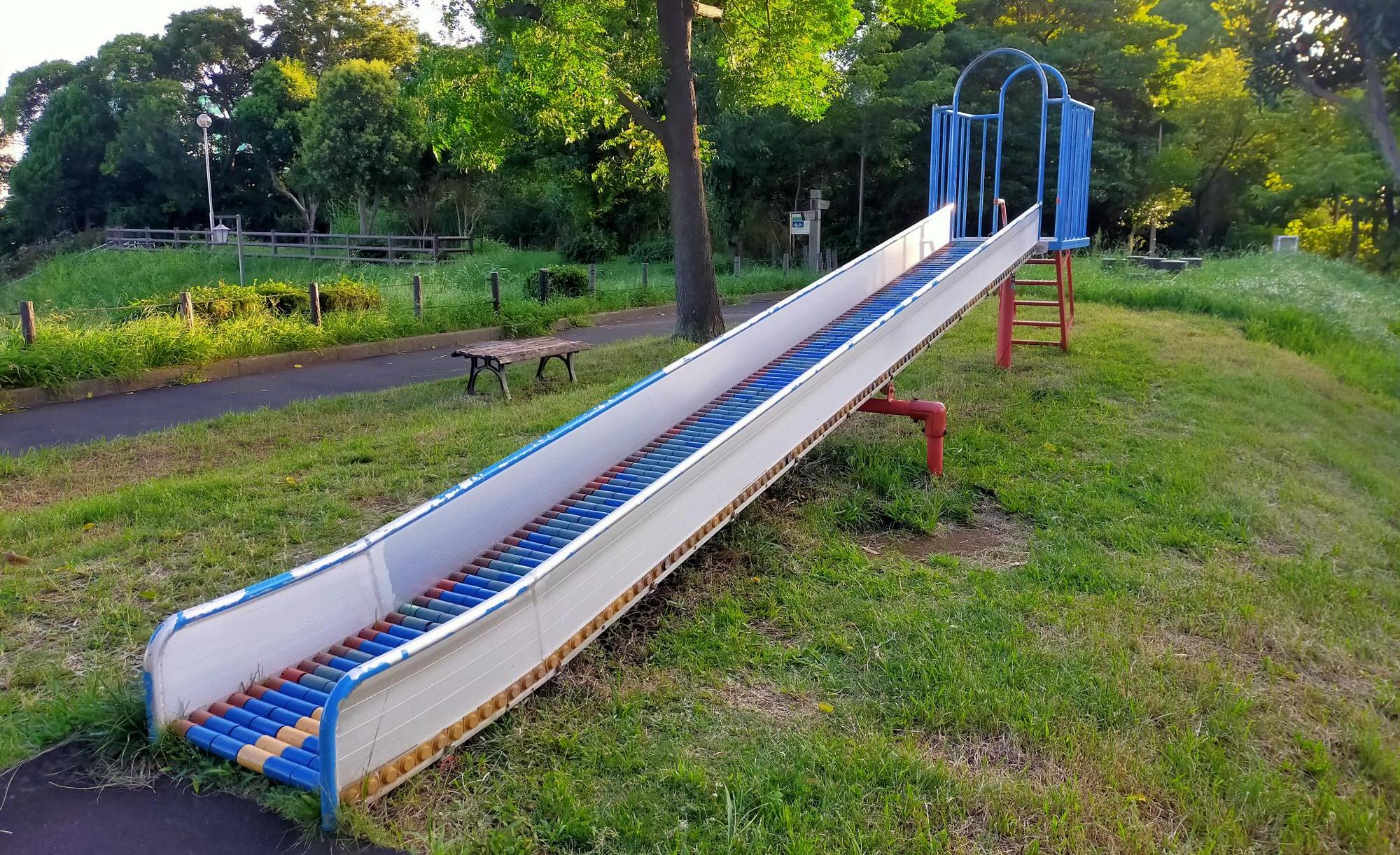 潮見さざなみ公園