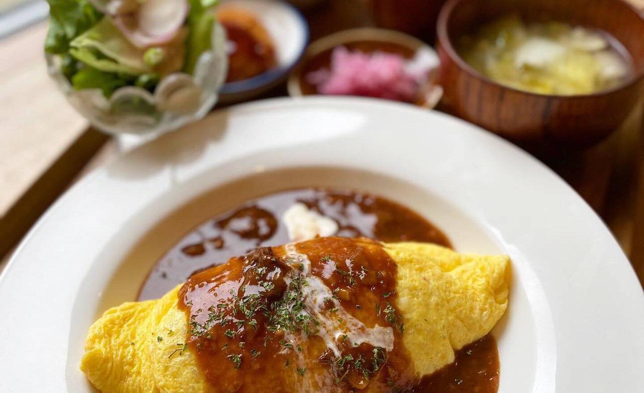 カフェ食堂　れんげや